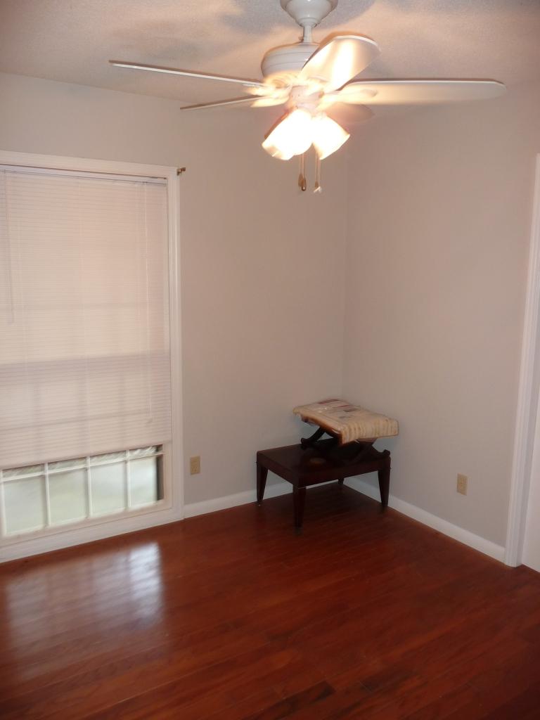 PINECREST HILLS - Residential