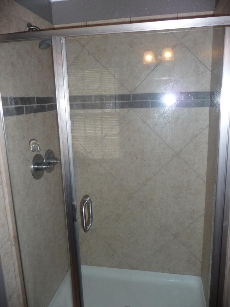 PINECREST HILLS - Residential