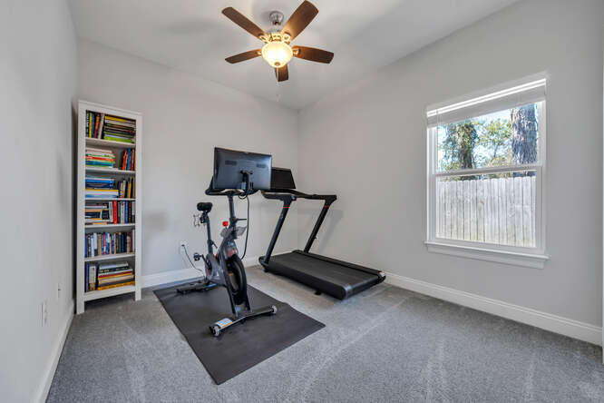 CRESCENT SHORES - Residential