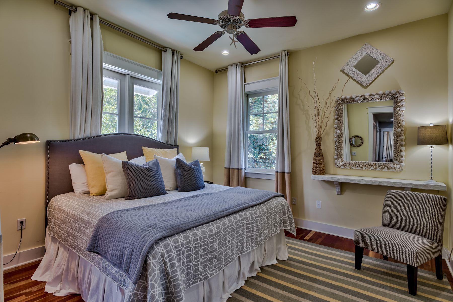 SEAGROVE 2ND ADDN - Residential