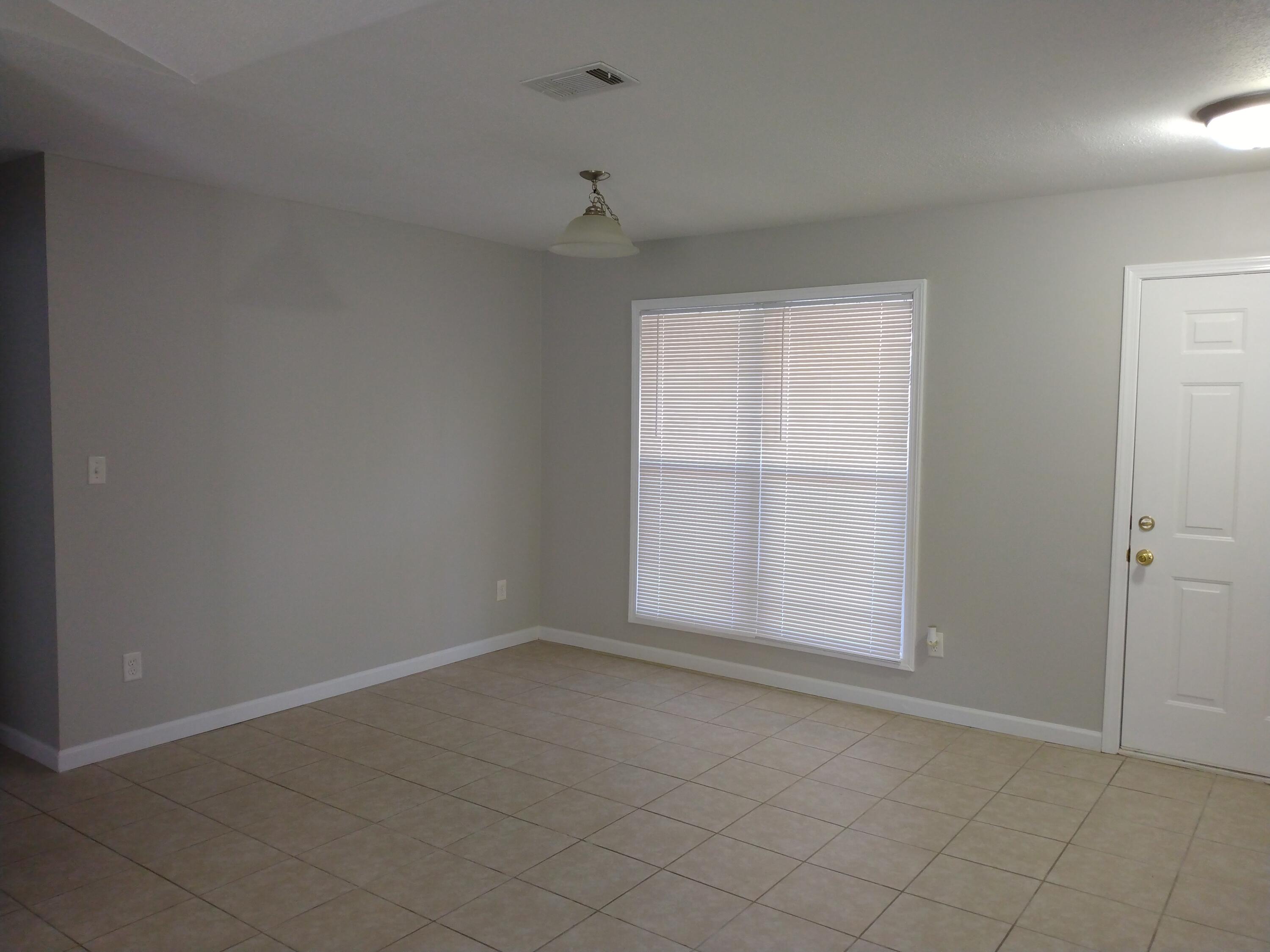 NORTHVIEW ESTATES - Residential Lease