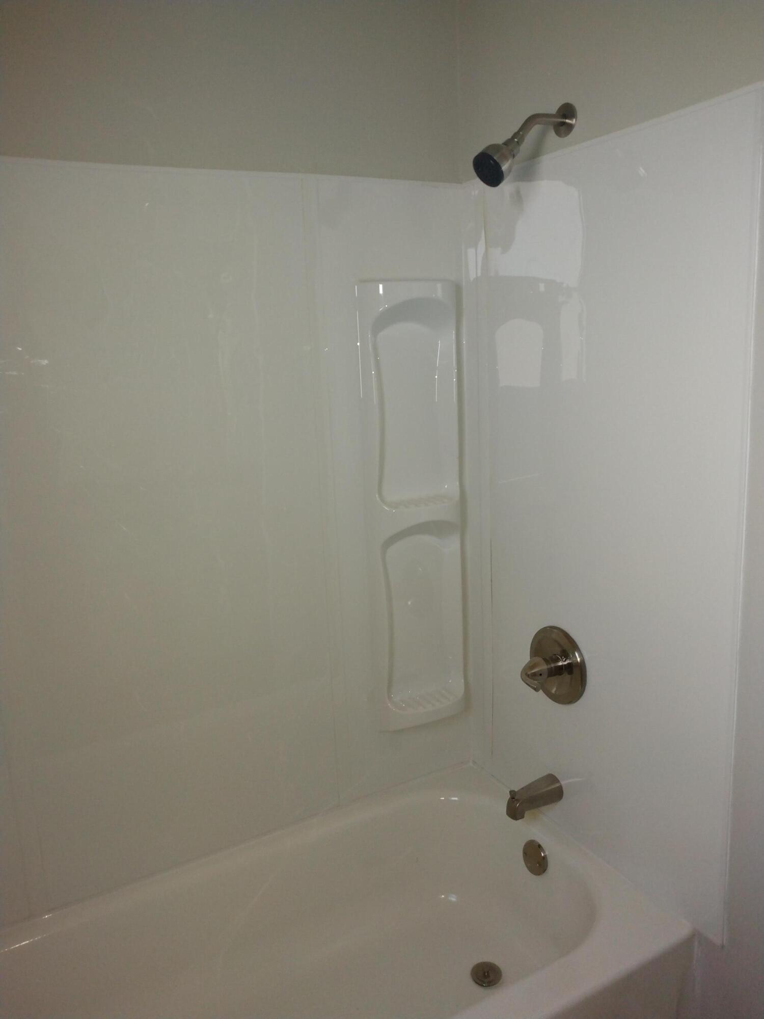 NORTHVIEW ESTATES - Residential Lease