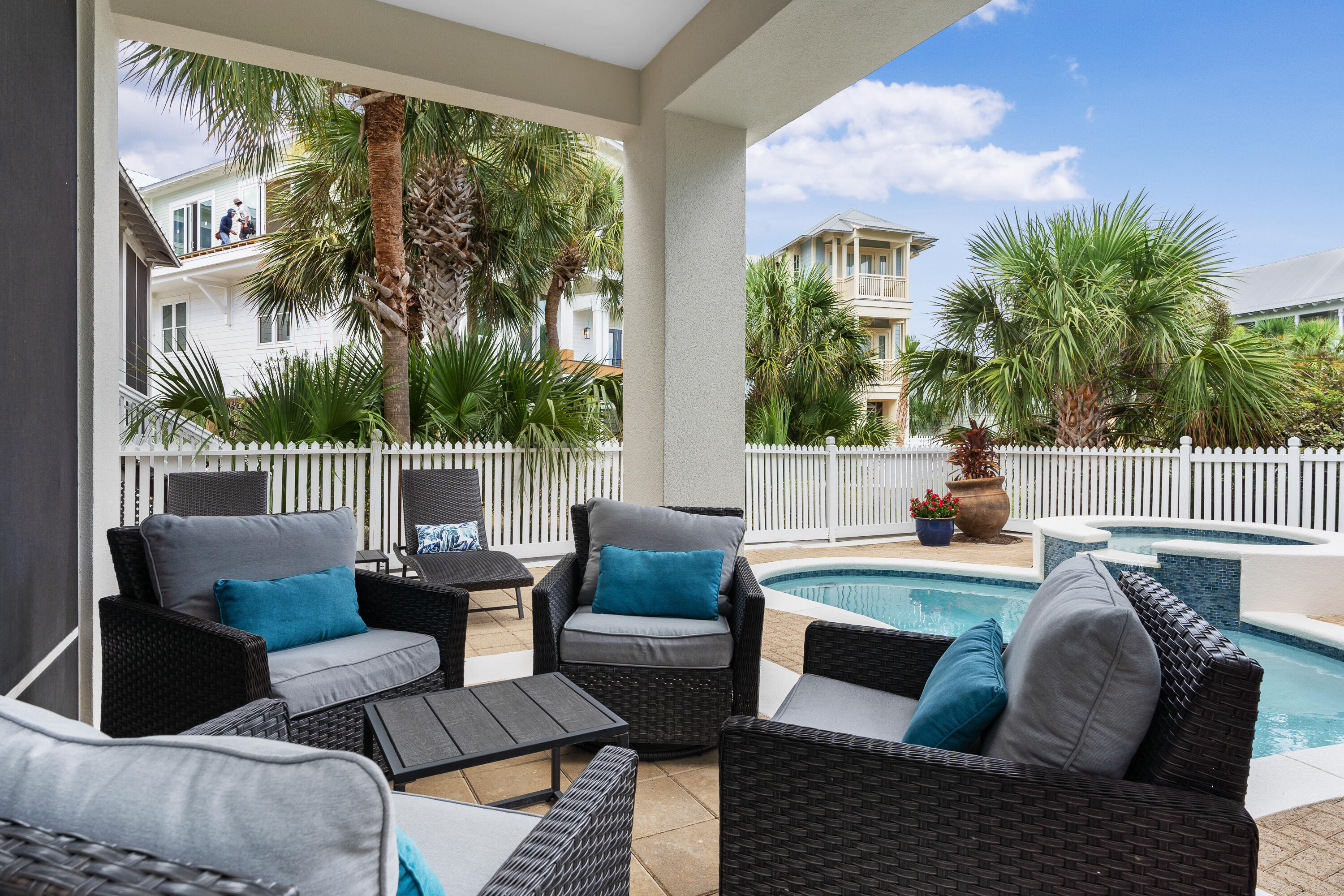 DESTIN POINTE - Residential