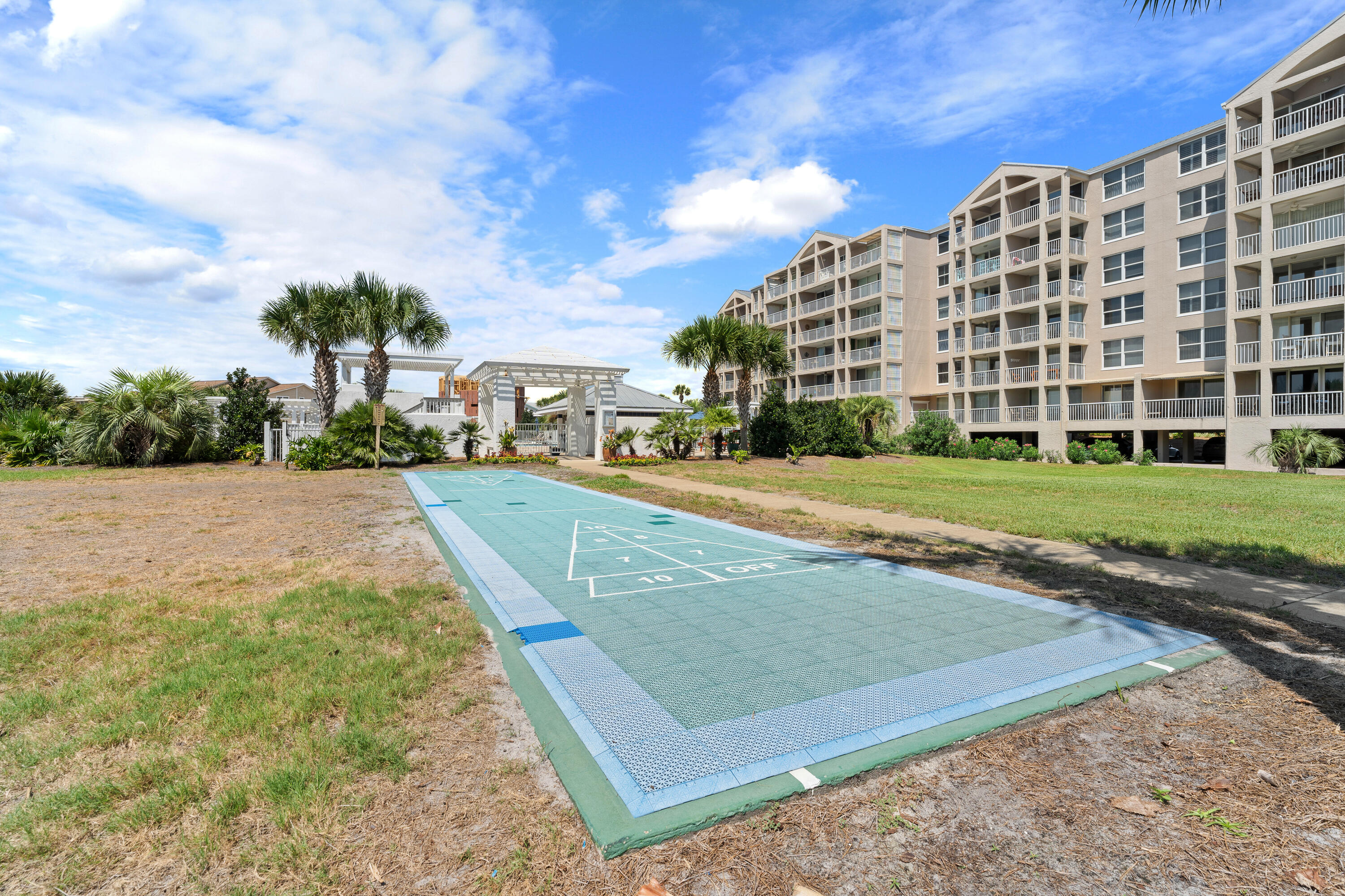 DESTIN POINTE - Residential