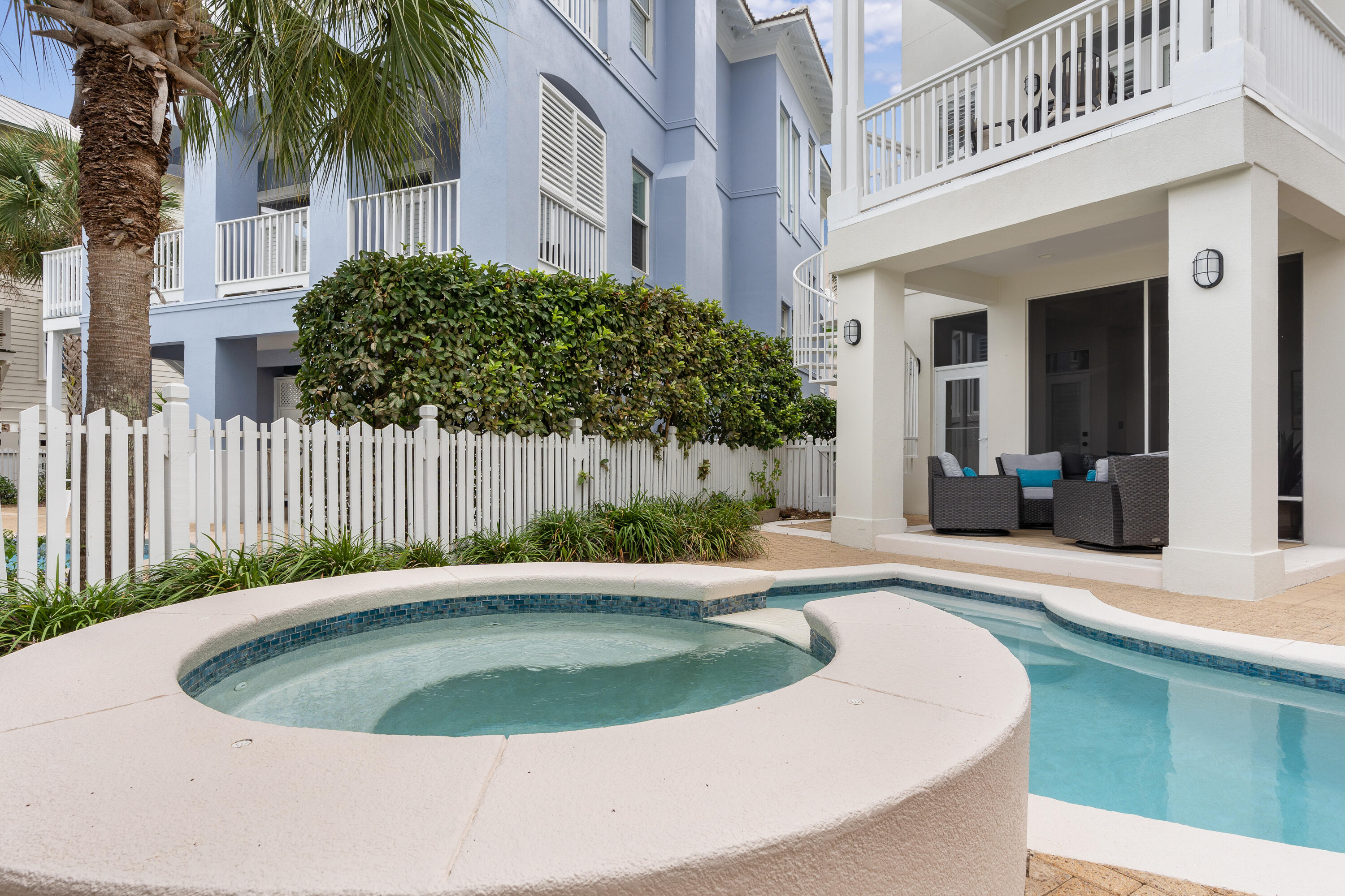 DESTIN POINTE - Residential