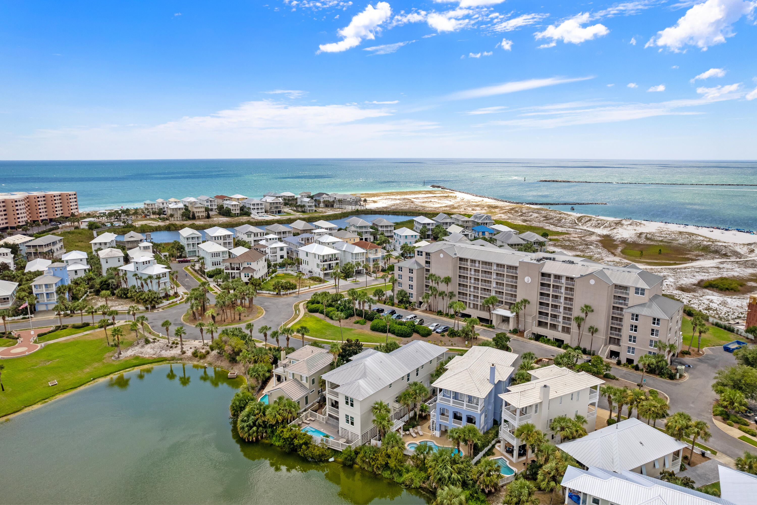 DESTIN POINTE - Residential