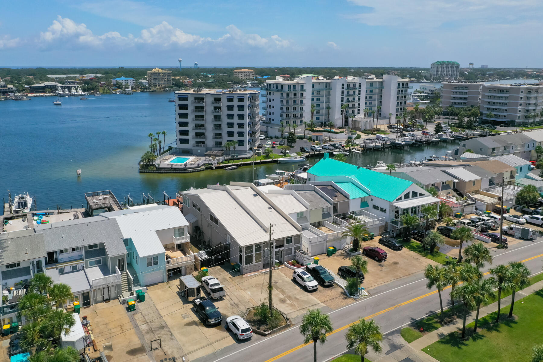 HOLIDAY ISLE #7 - Residential