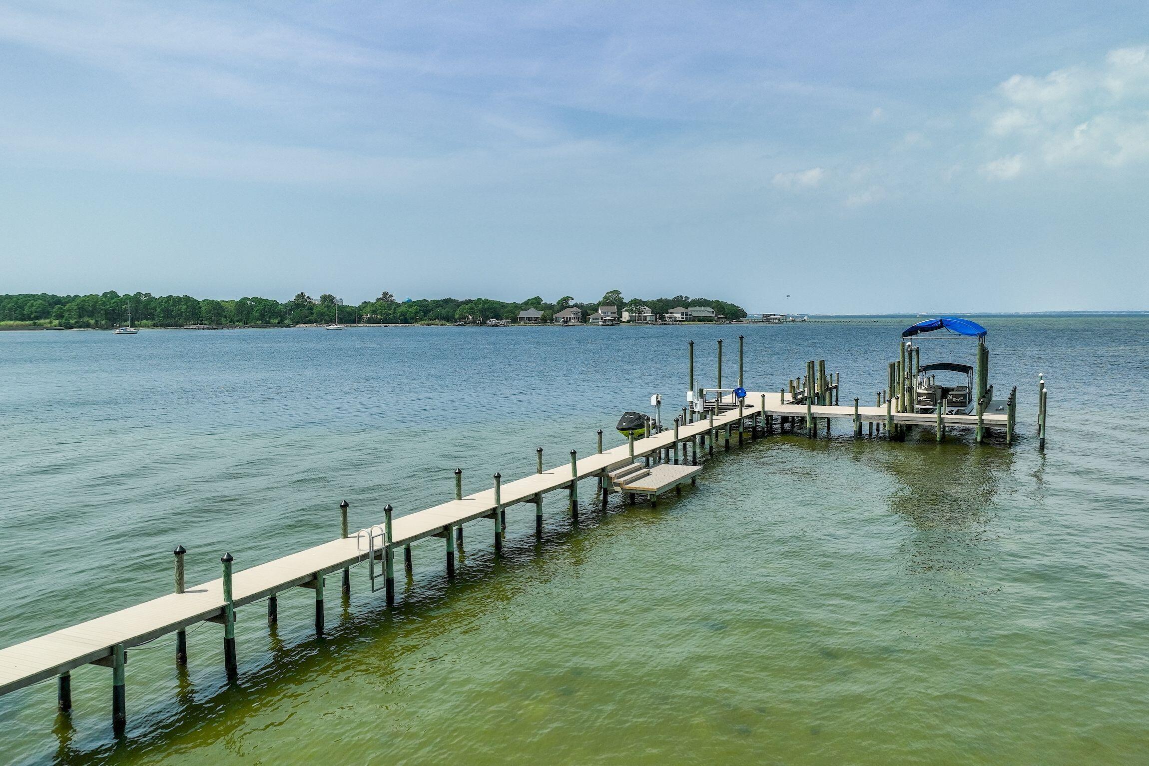 COBBS PT LOT 9 AS OR 1093-135 - Residential