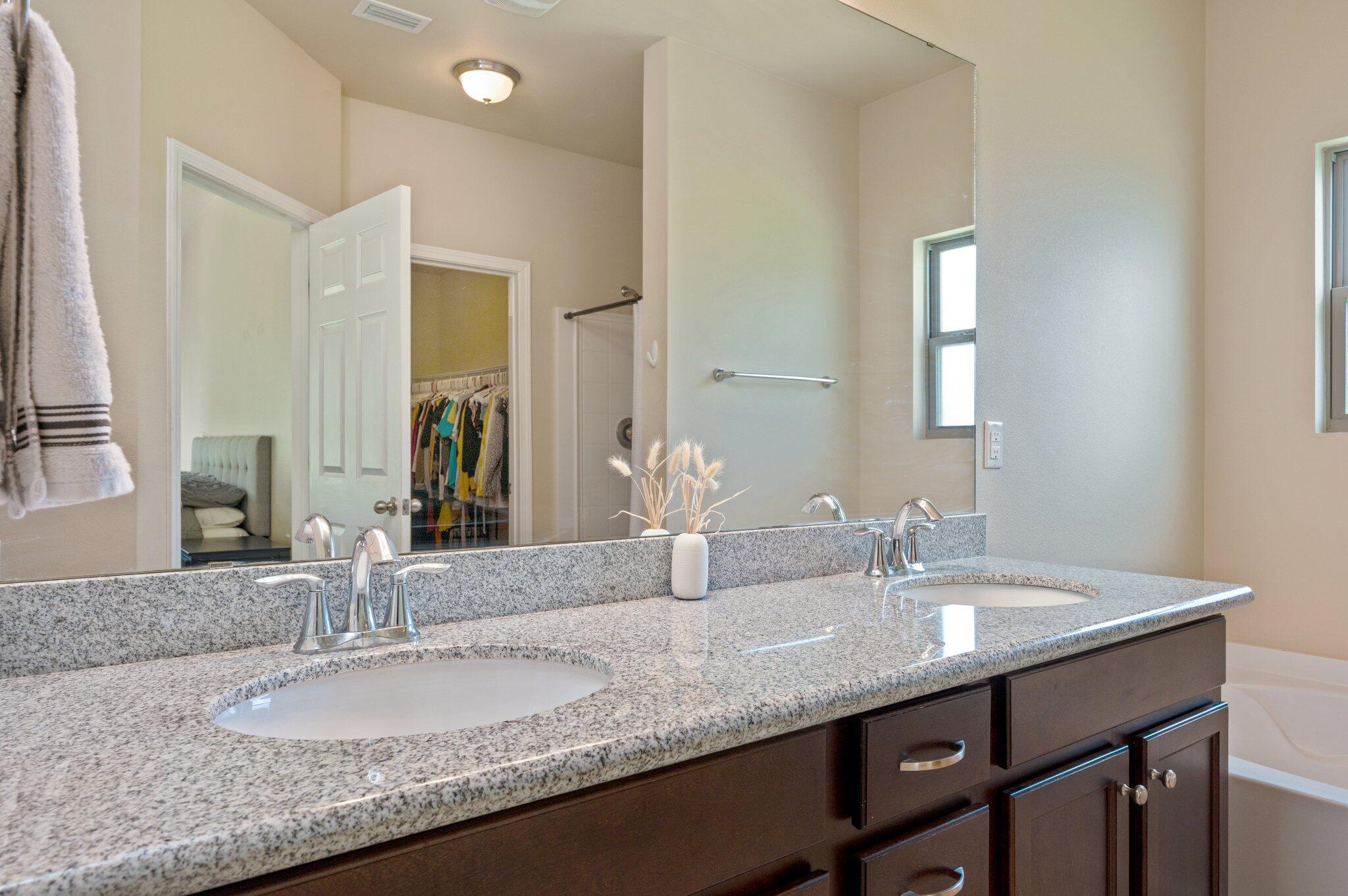 CARNEGIE HILLS PH I - Residential