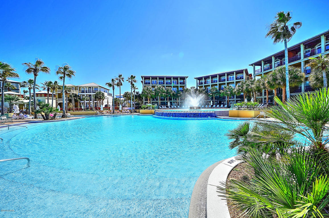 ALEXANDER AT PALM COURT - Residential