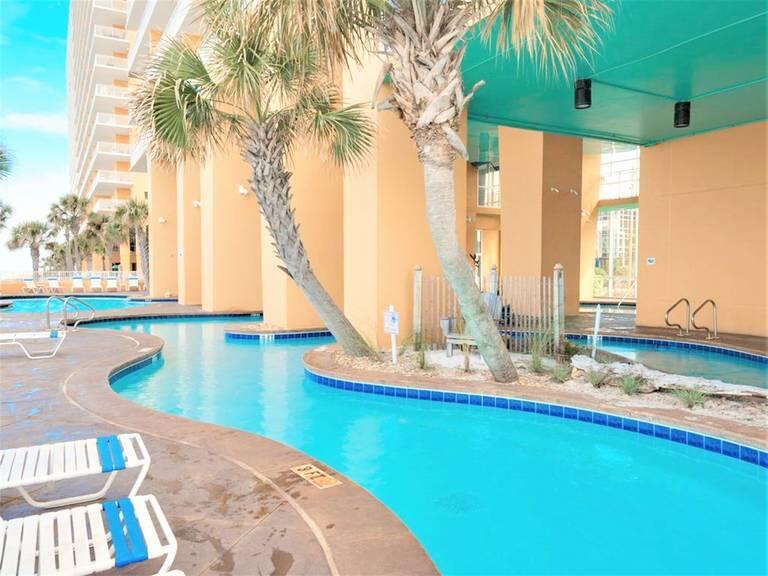 Splash Condo - Residential