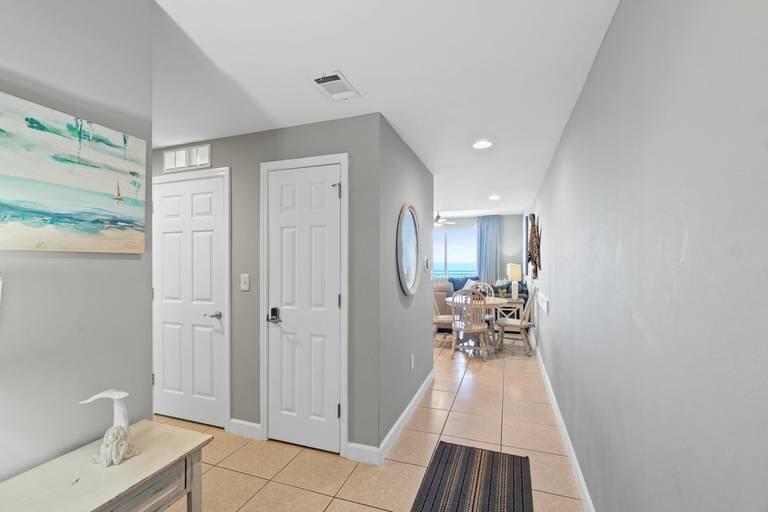 Splash Condo - Residential