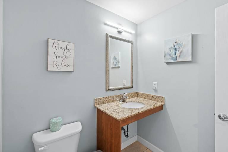 Splash Condo - Residential