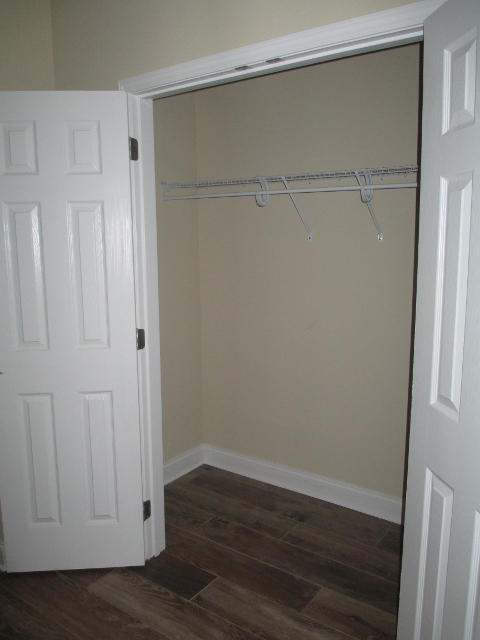 CRESENT SHORES - Residential Lease