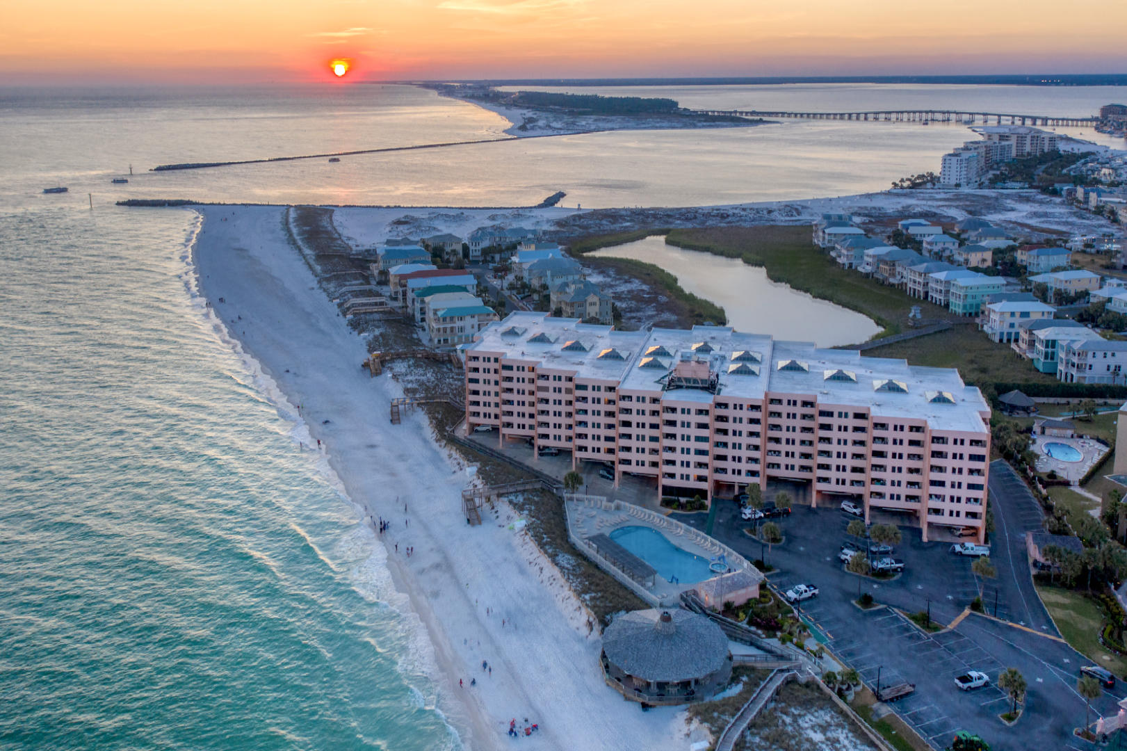 JETTY EAST CONDO - Residential