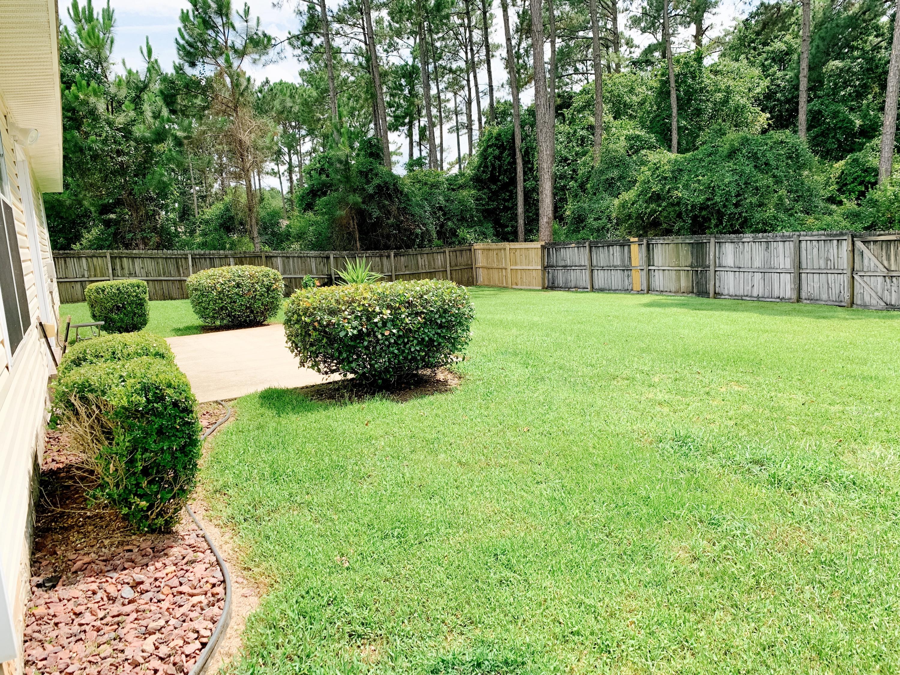 NAVARRE S/D 2ND ADDN - Residential