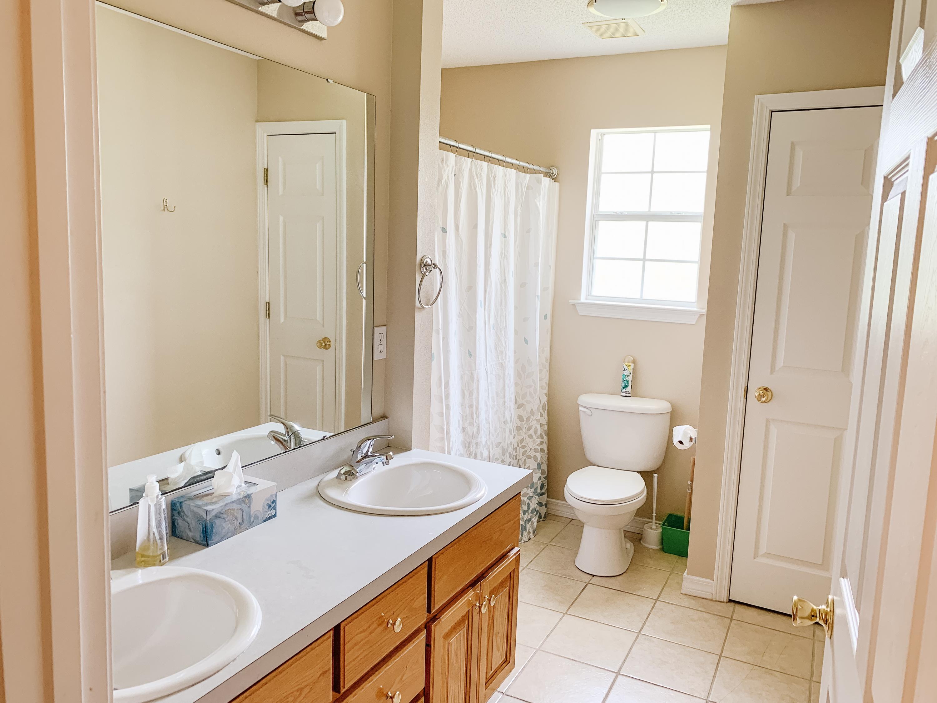 NAVARRE S/D 2ND ADDN - Residential