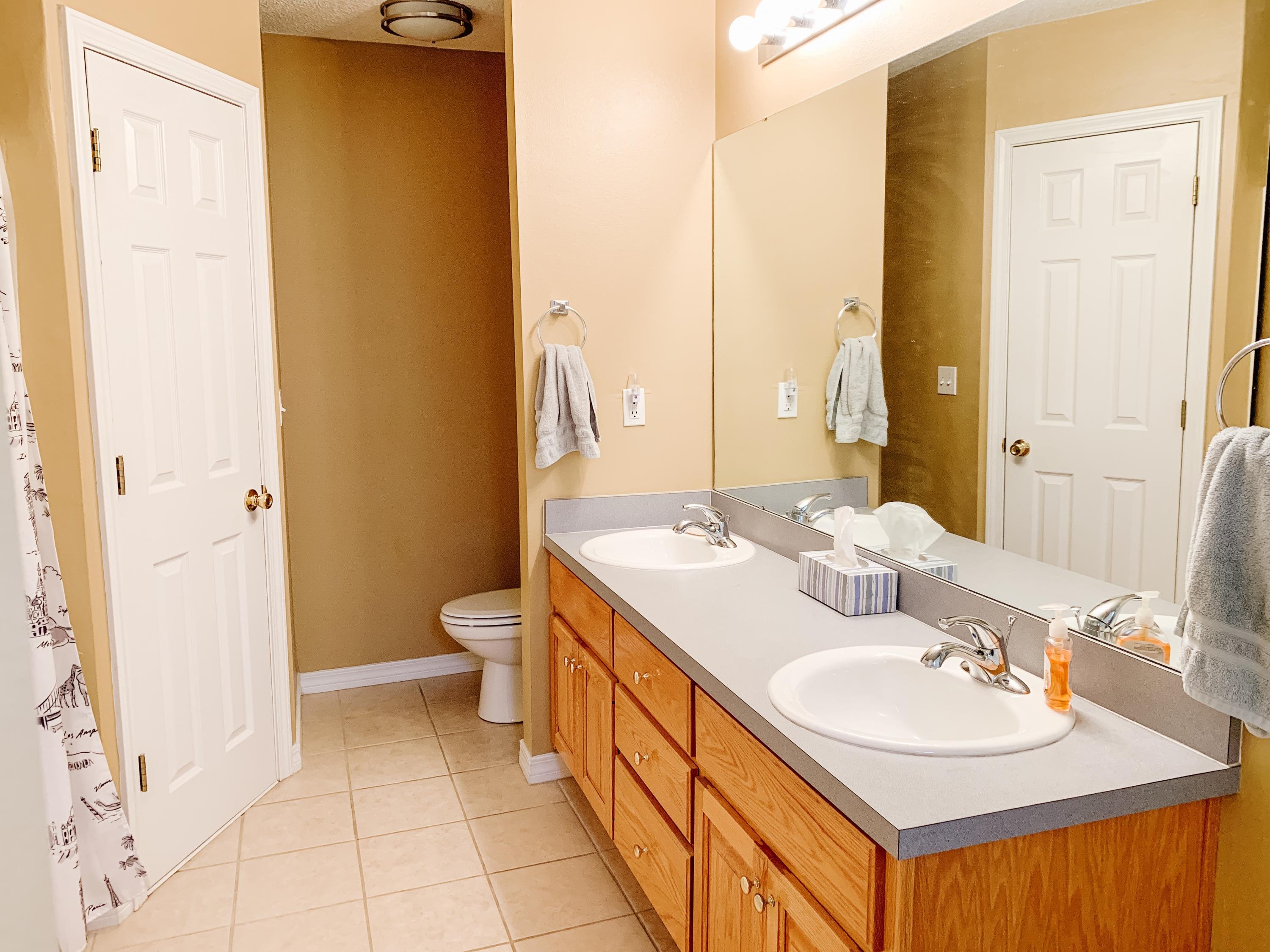 NAVARRE S/D 2ND ADDN - Residential