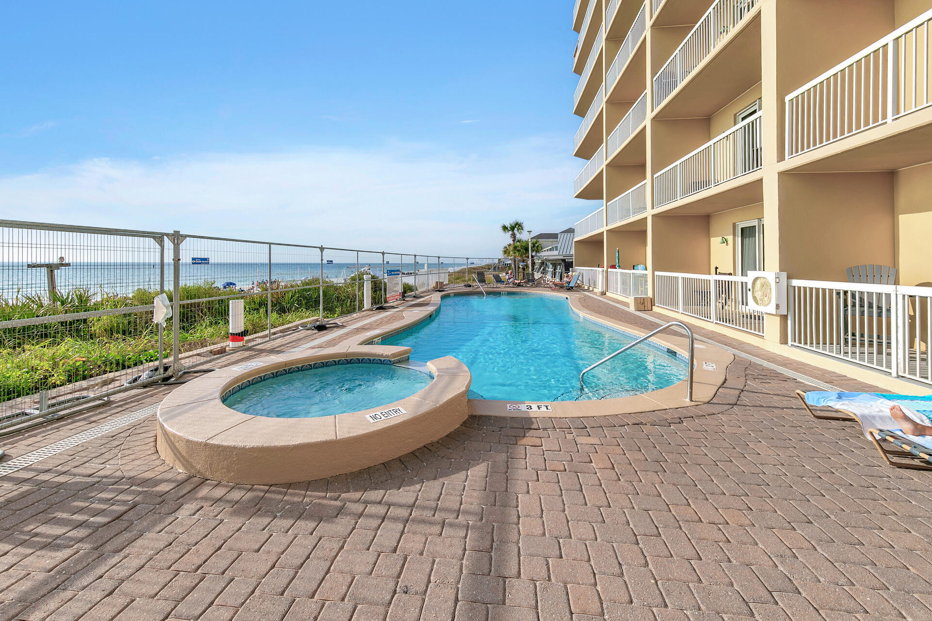 SEYCHELLES RESORT CONDO - Residential