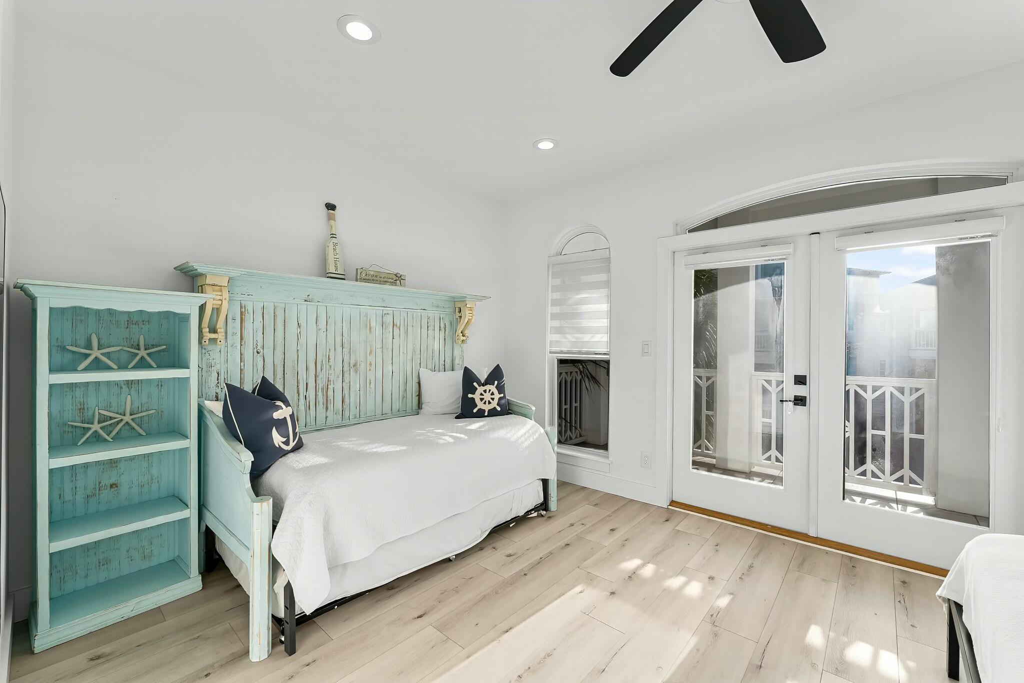SEACREST BEACH - Residential
