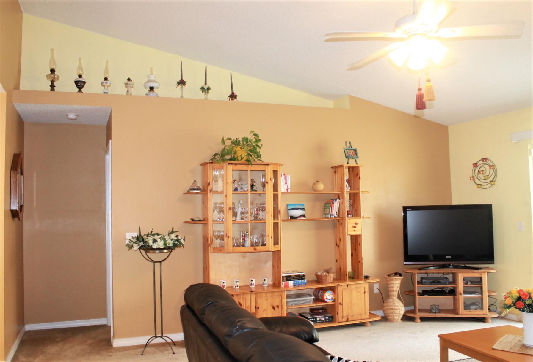 COUNTRYVIEW ESTATES 10TH ADDN - Residential