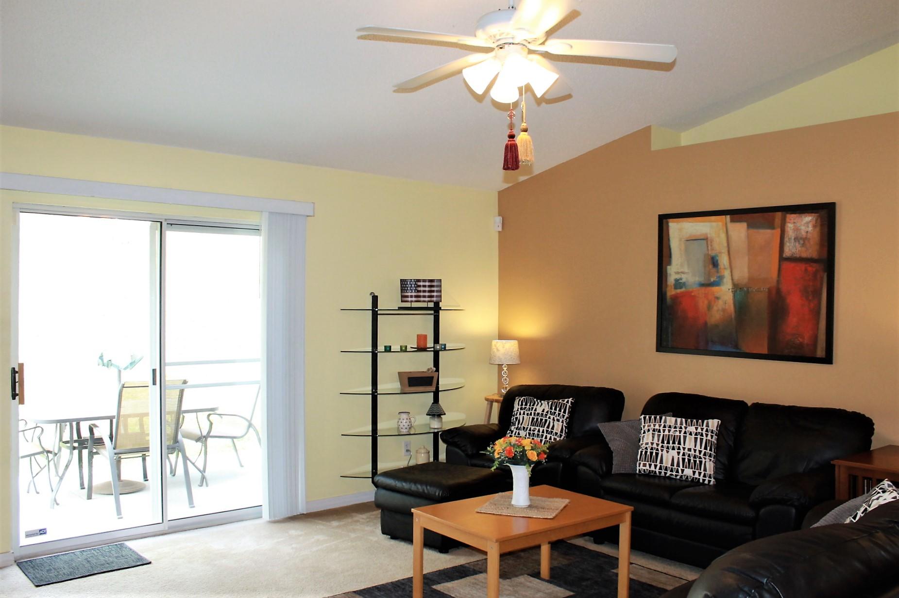 COUNTRYVIEW ESTATES 10TH ADDN - Residential