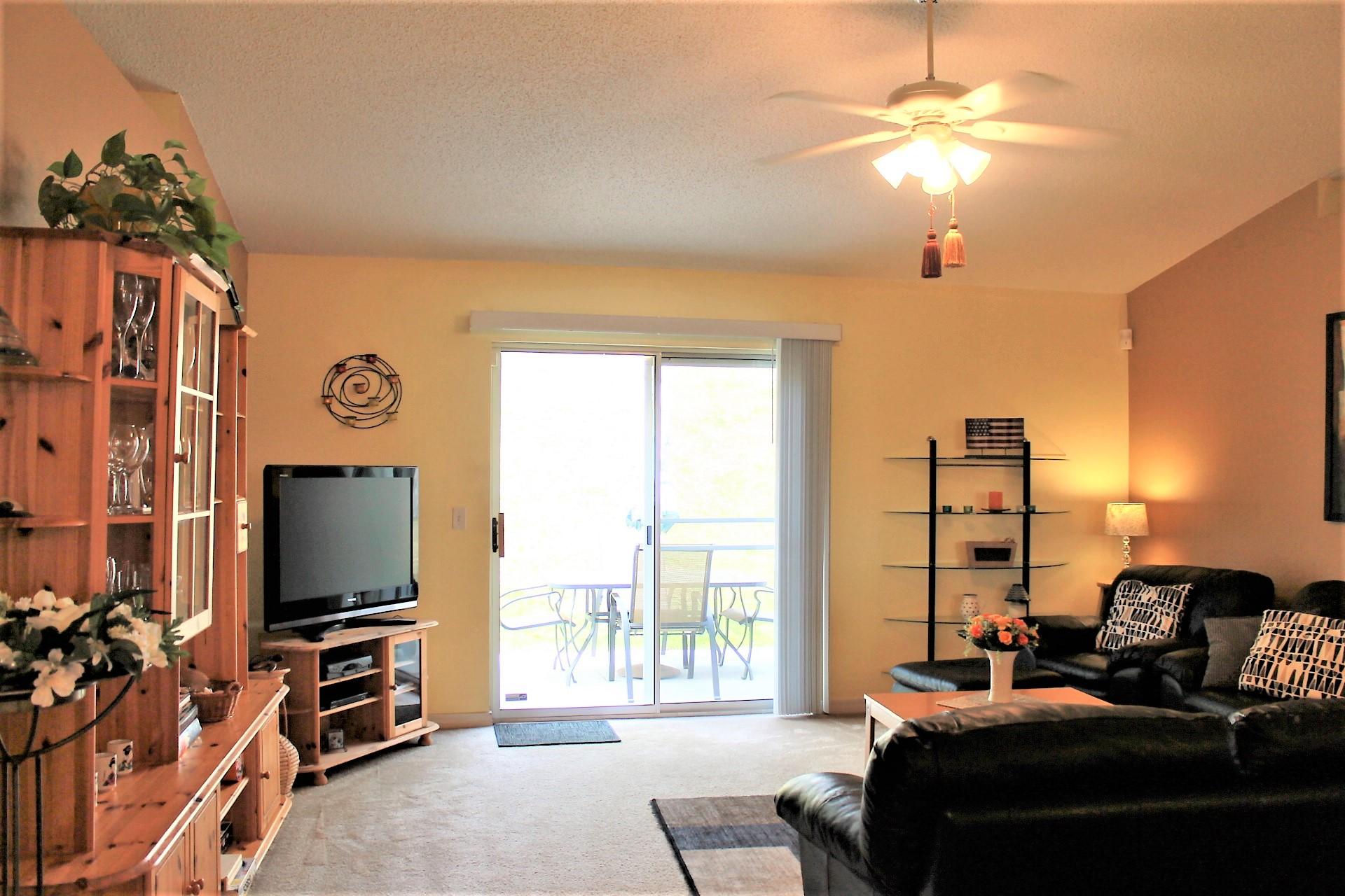 COUNTRYVIEW ESTATES 10TH ADDN - Residential