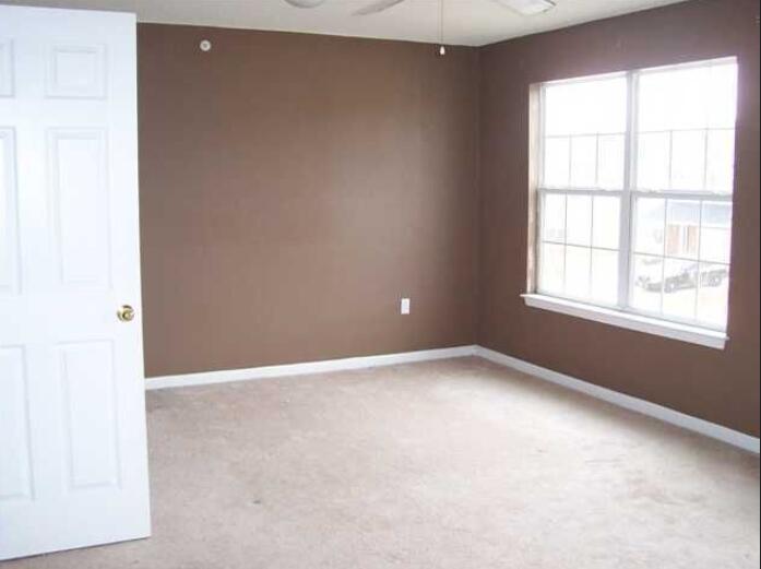 ROLLING PINES - Residential Lease