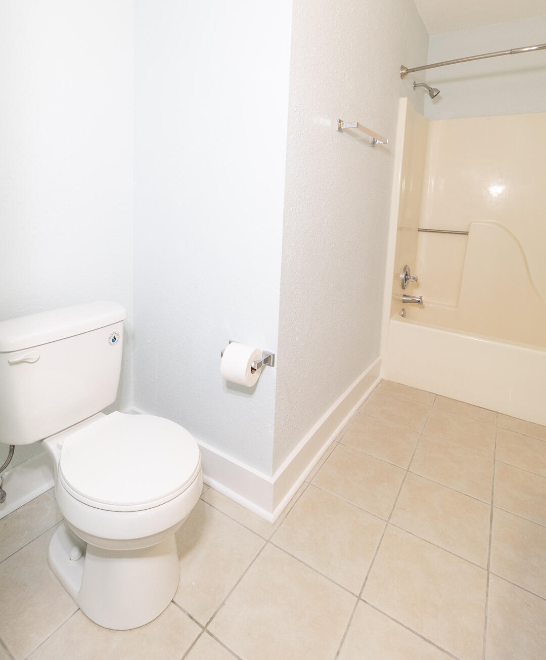 PARKWOOD AT BLUEWATER BAY - Residential Lease