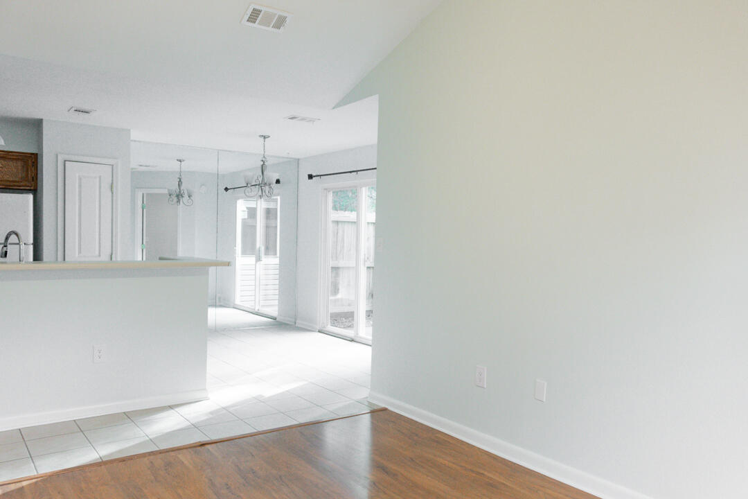 PARKWOOD AT BLUEWATER BAY - Residential Lease