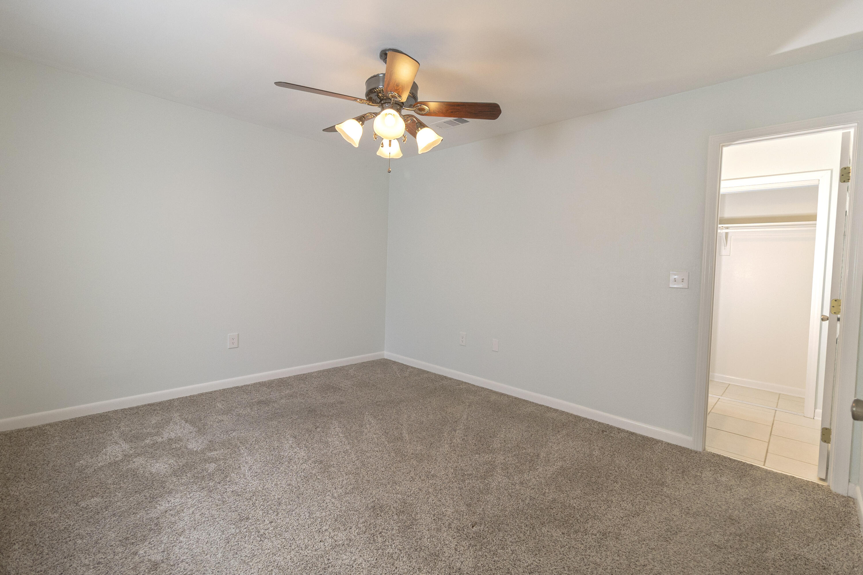 PARKWOOD AT BLUEWATER BAY - Residential Lease