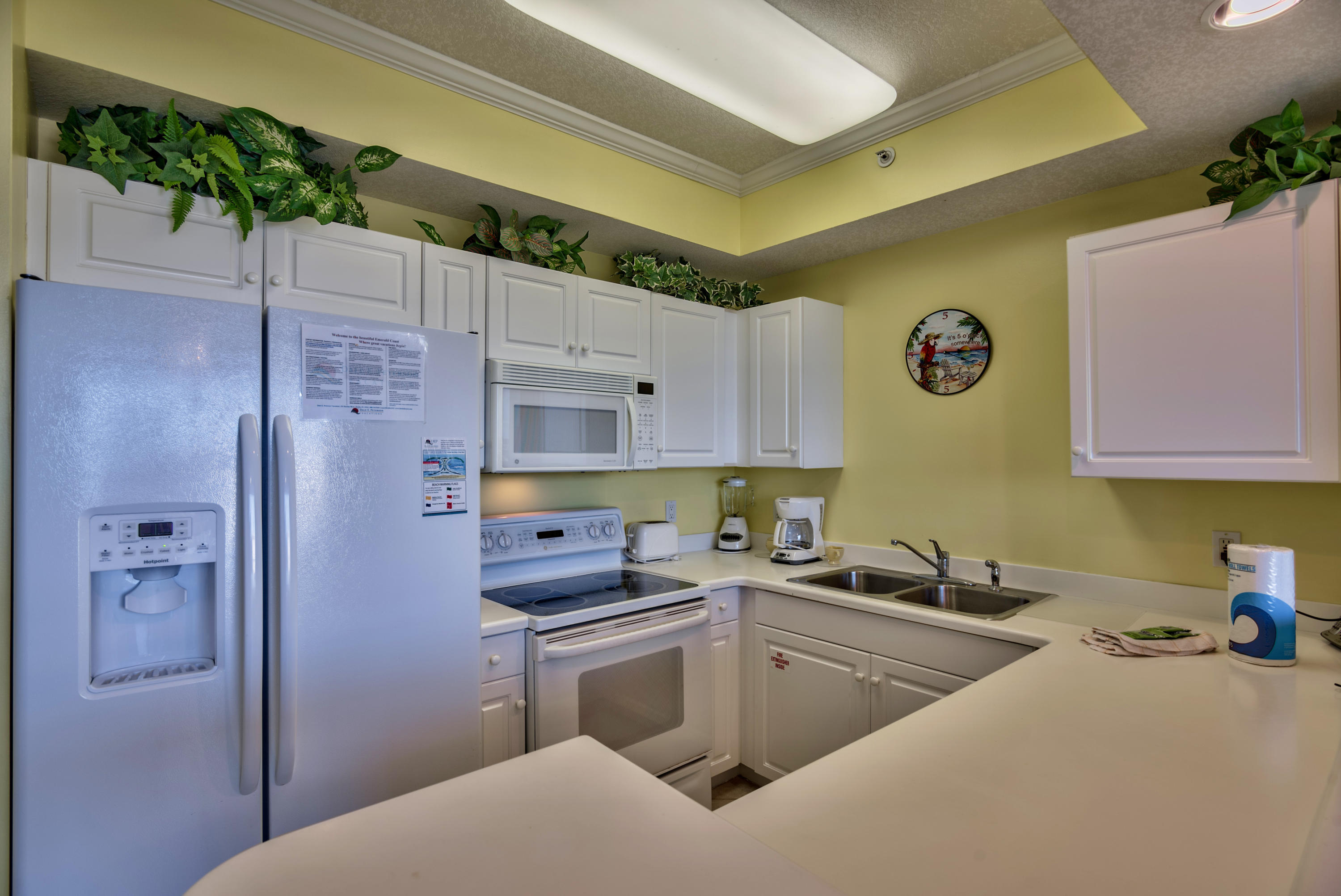 DESTIN WEST BEACH & BAY RESORT-GULFSIDE - Residential