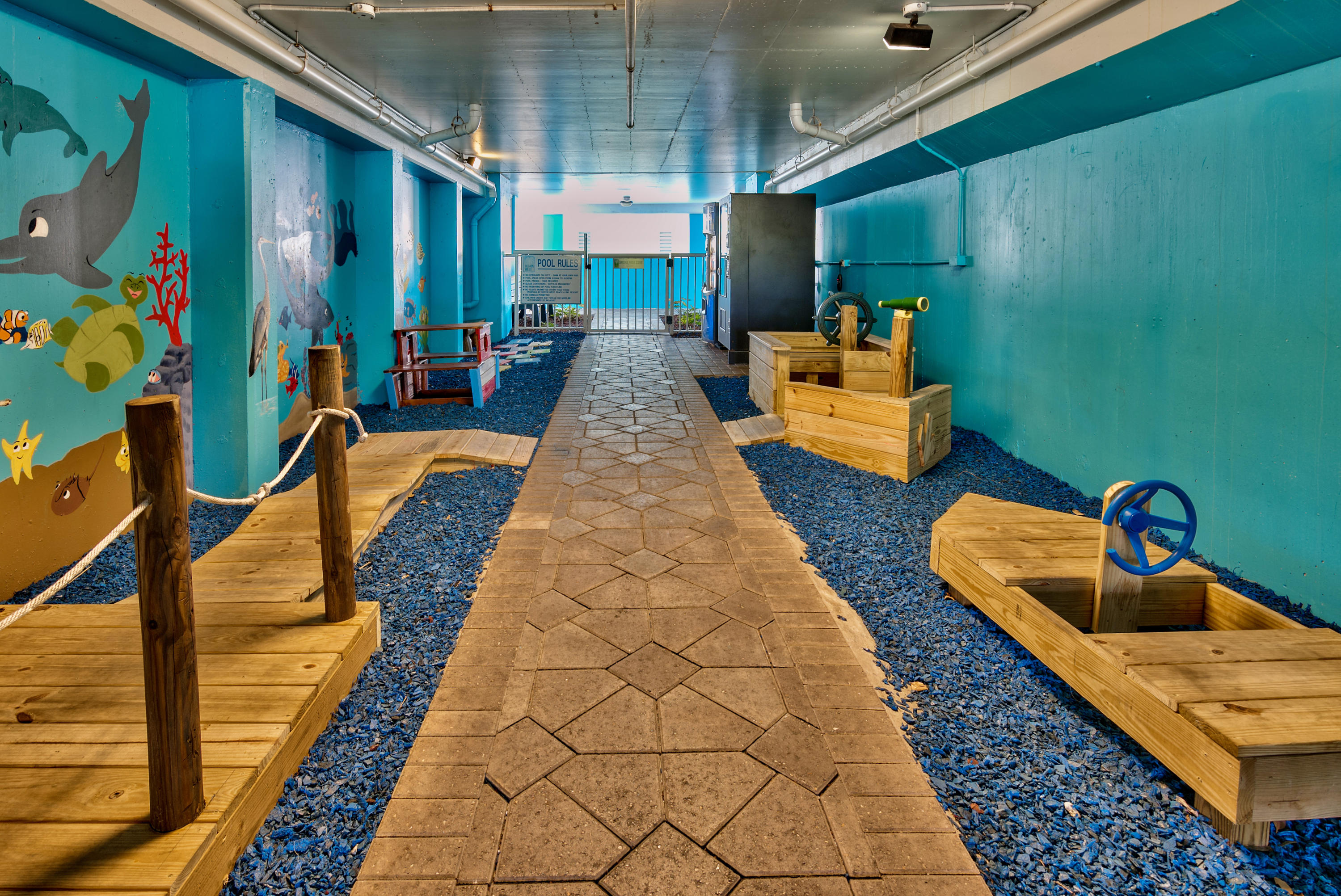 DESTIN WEST BEACH & BAY RESORT-GULFSIDE - Residential