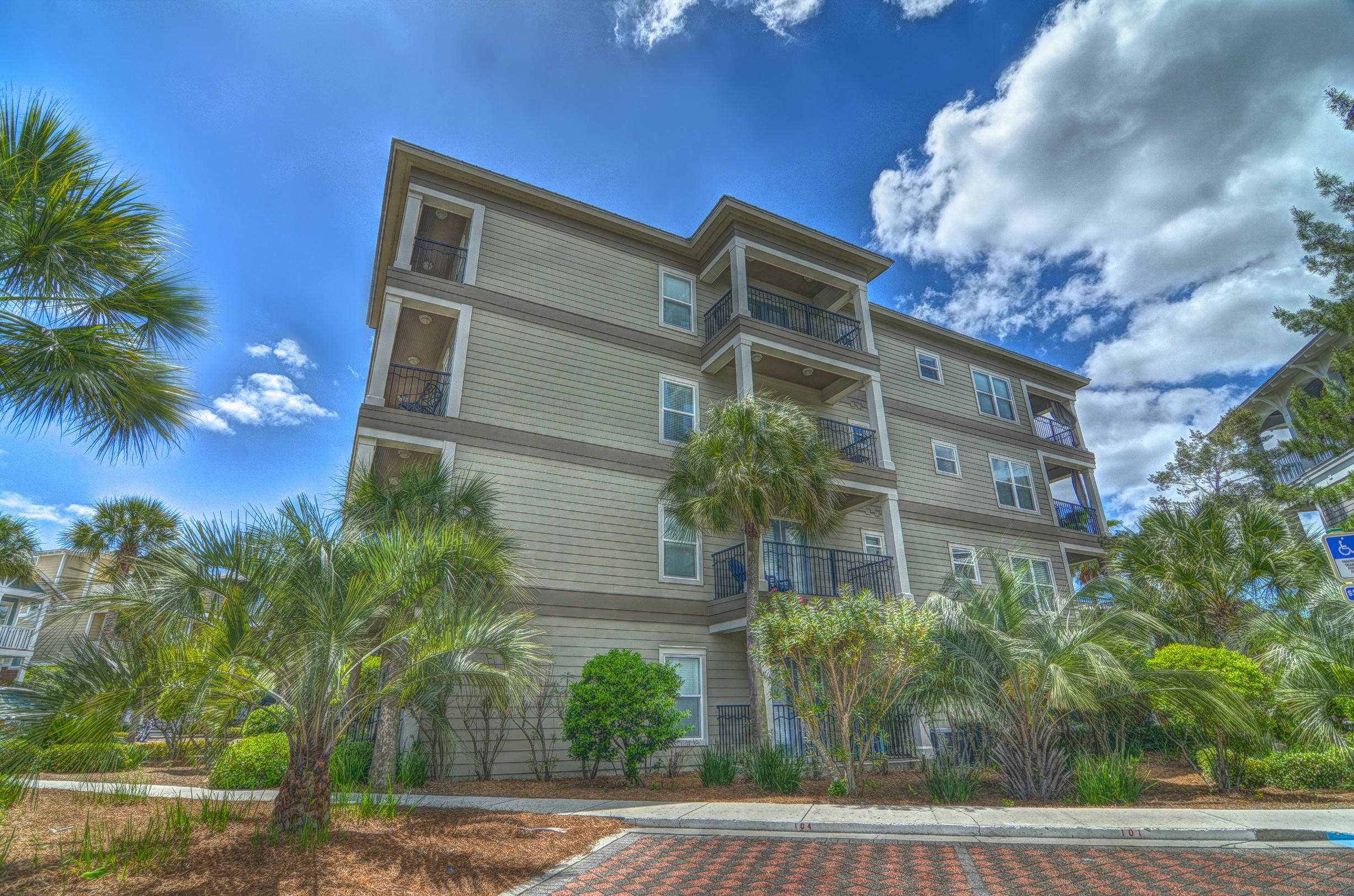 SEACREST BEACH/EAST - Residential