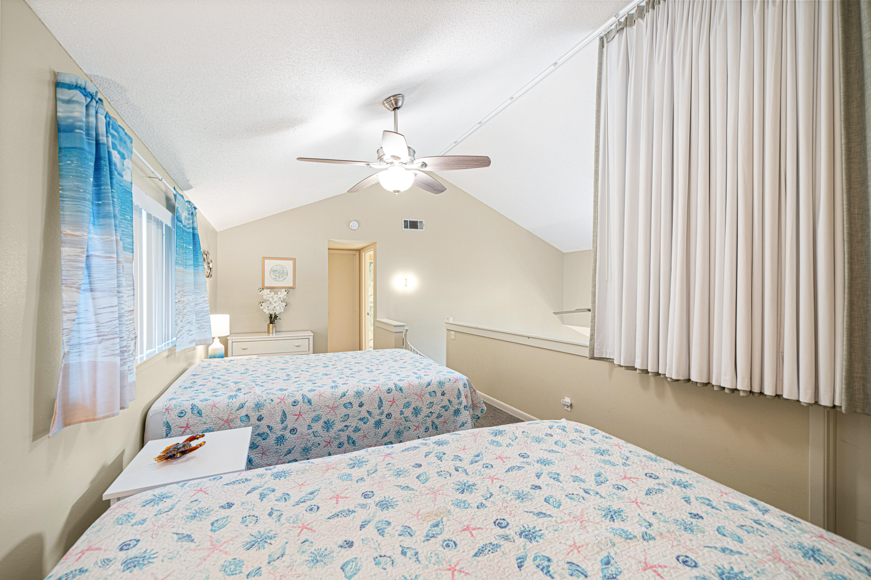 HIDDEN DUNES BEACH COTTAGES 2 - Residential