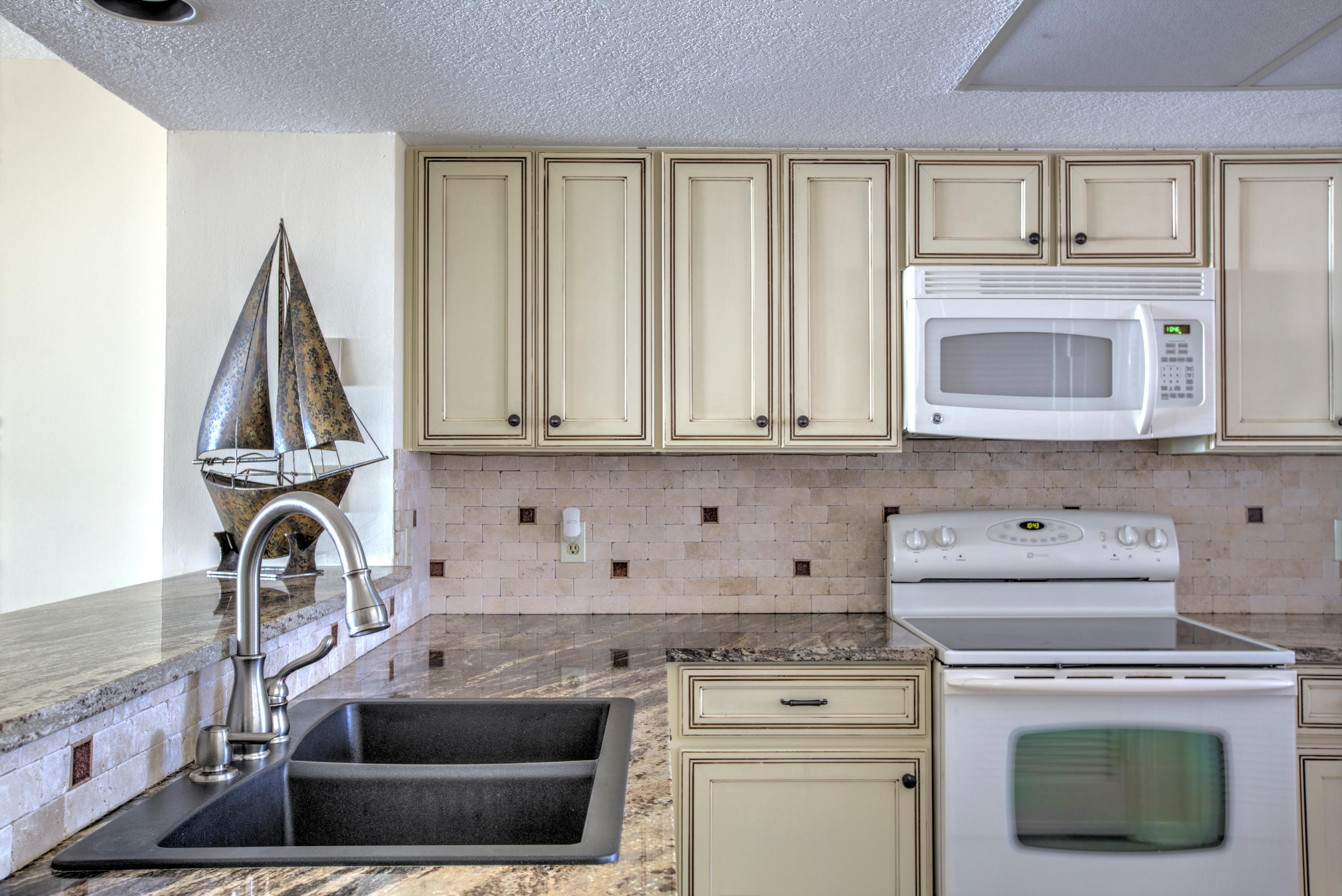 EDGEWATER BEACH CONDO PH 1 - Residential