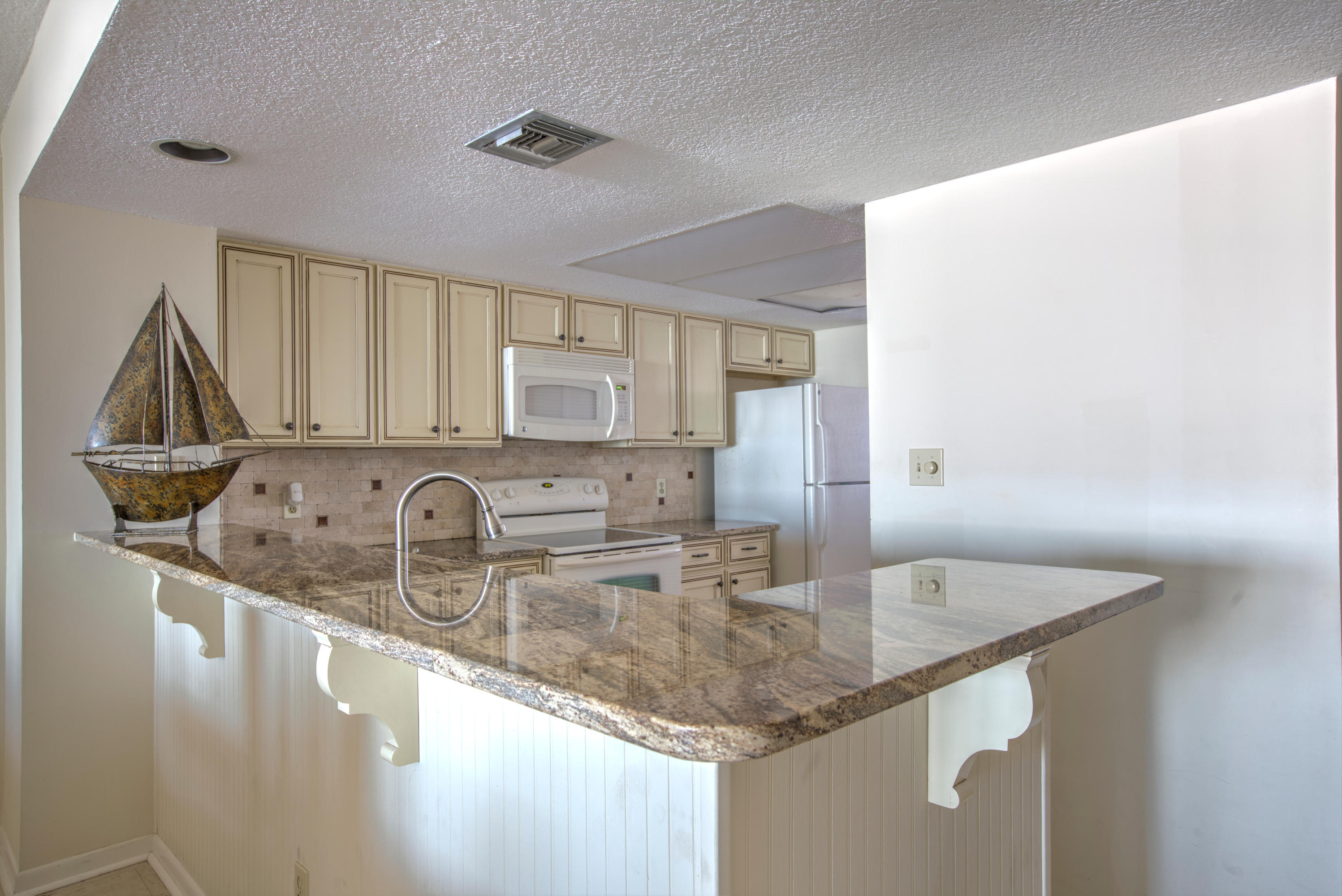 EDGEWATER BEACH CONDO PH 1 - Residential