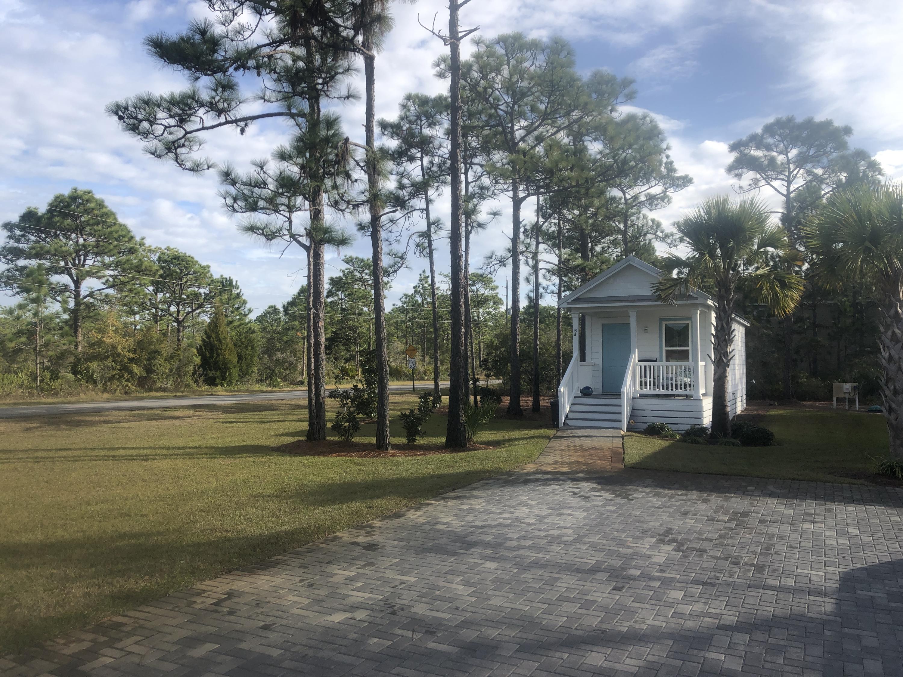 MACK BAYOU PARK - Residential Lease