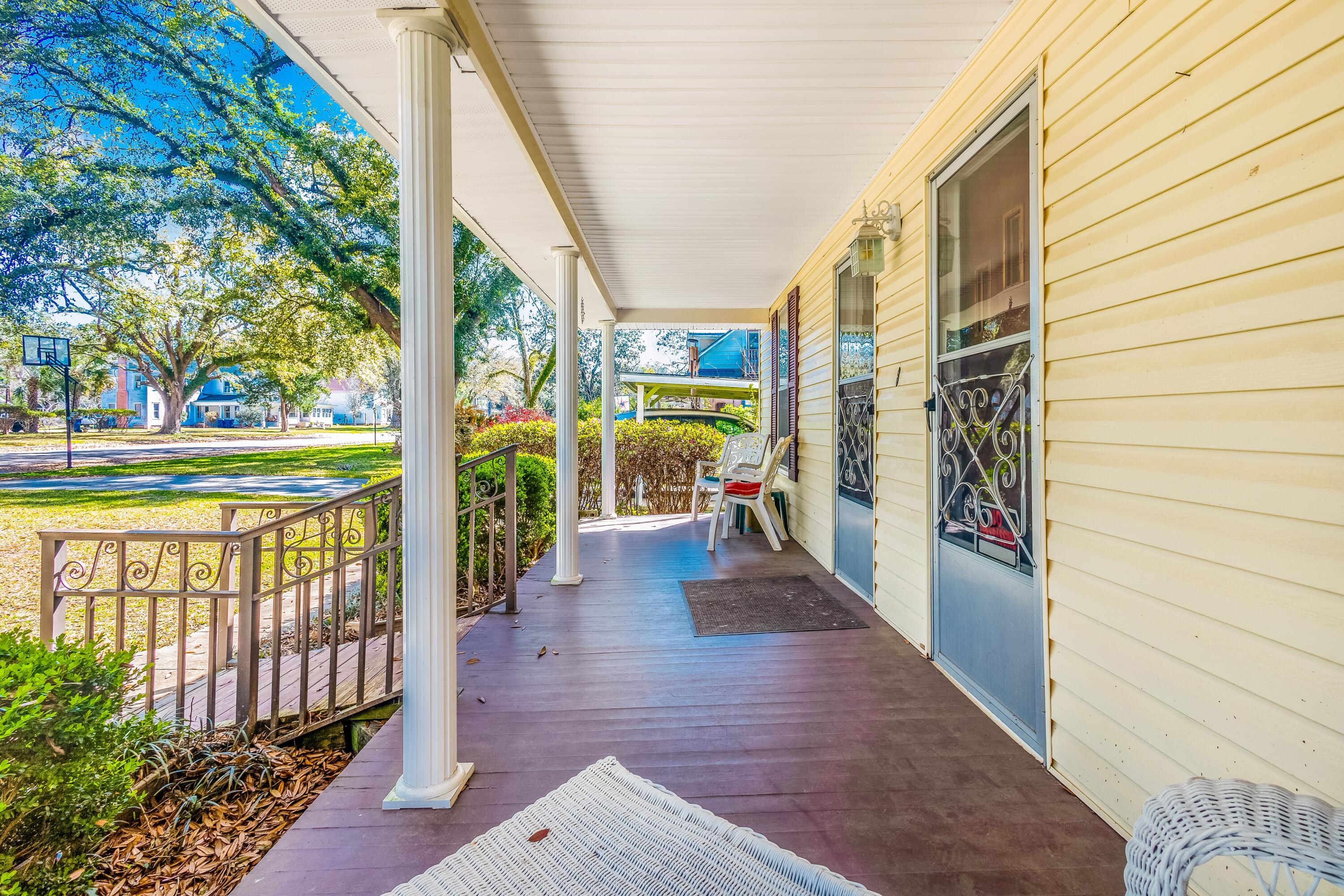 Lockhart - Residential