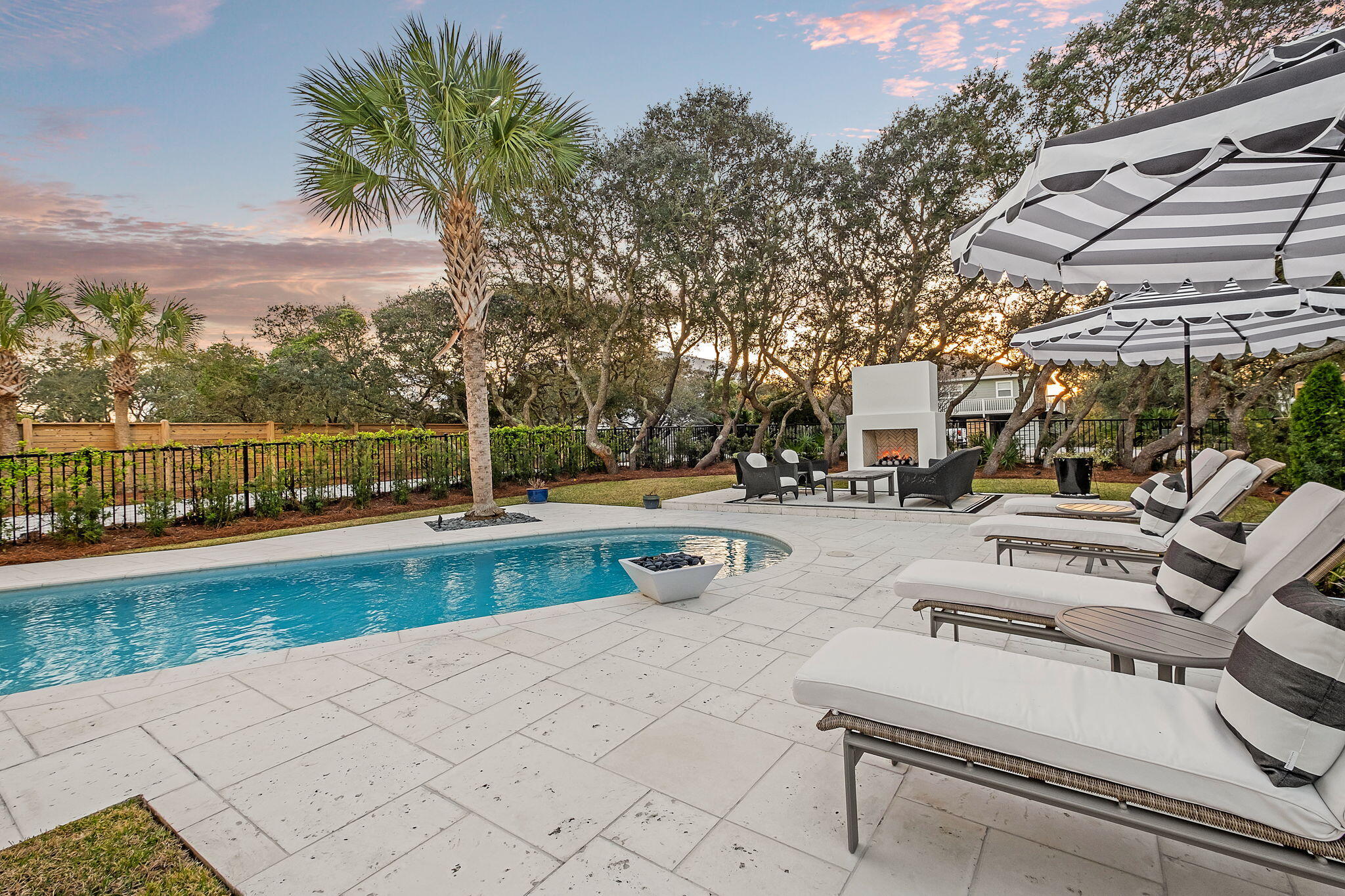 GULF TRACE - Residential