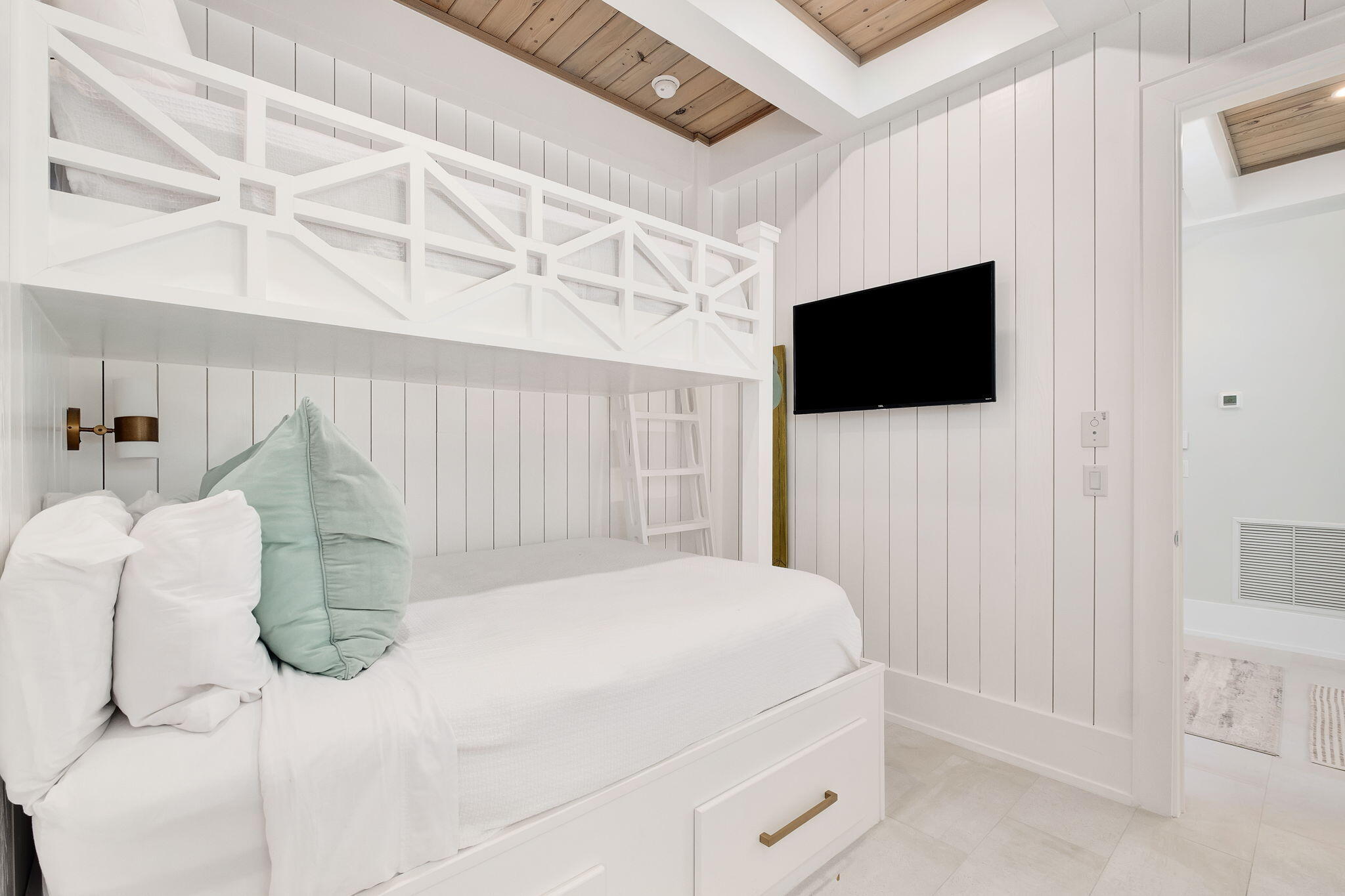 GULF TRACE - Residential