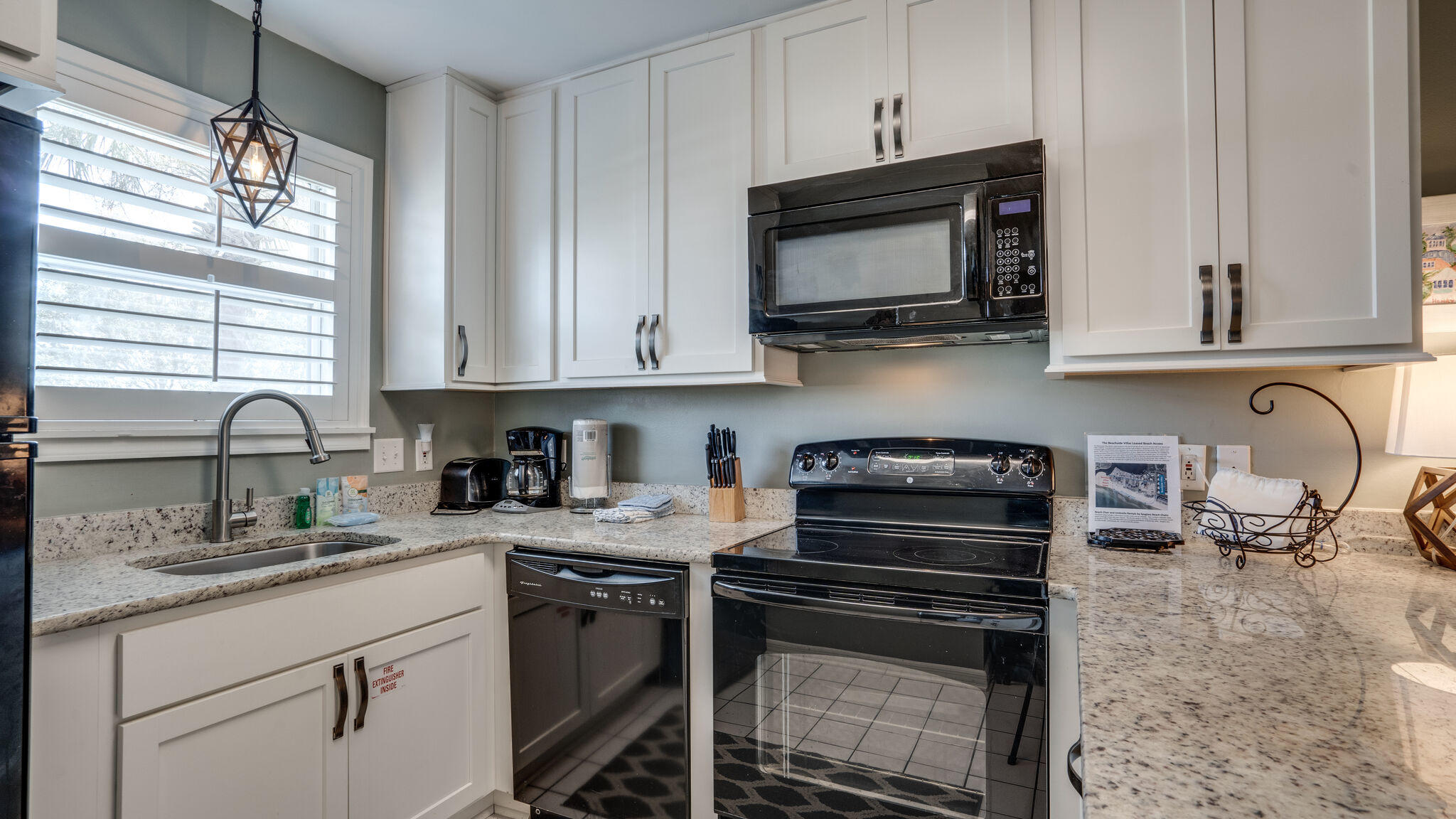 BEACHSIDE VILLAS CONDO - Residential