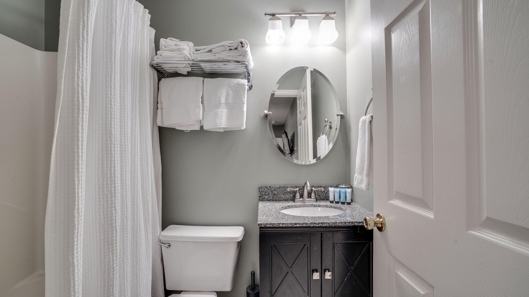 BEACHSIDE VILLAS CONDO - Residential