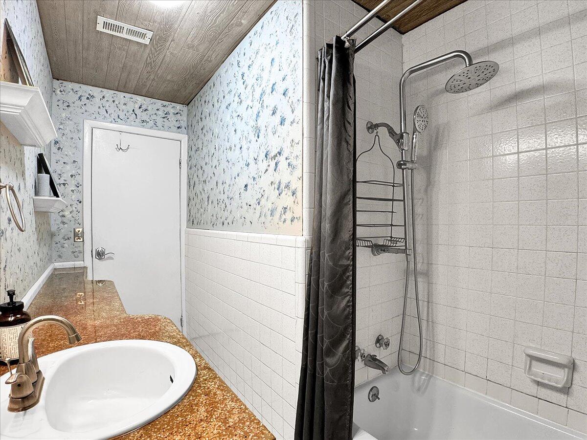 JACK KENNEDY - Residential