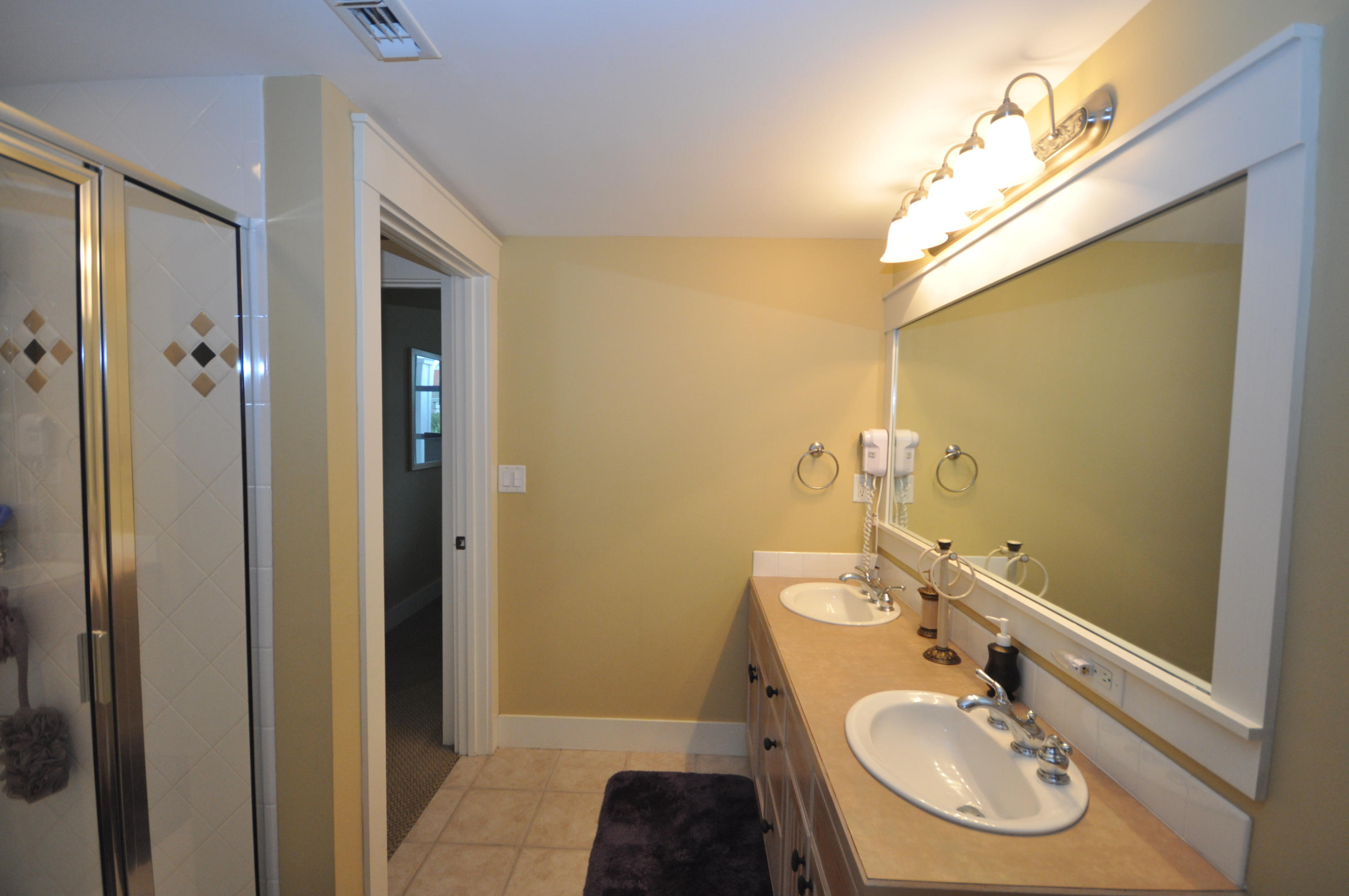 Pilot House - Residential