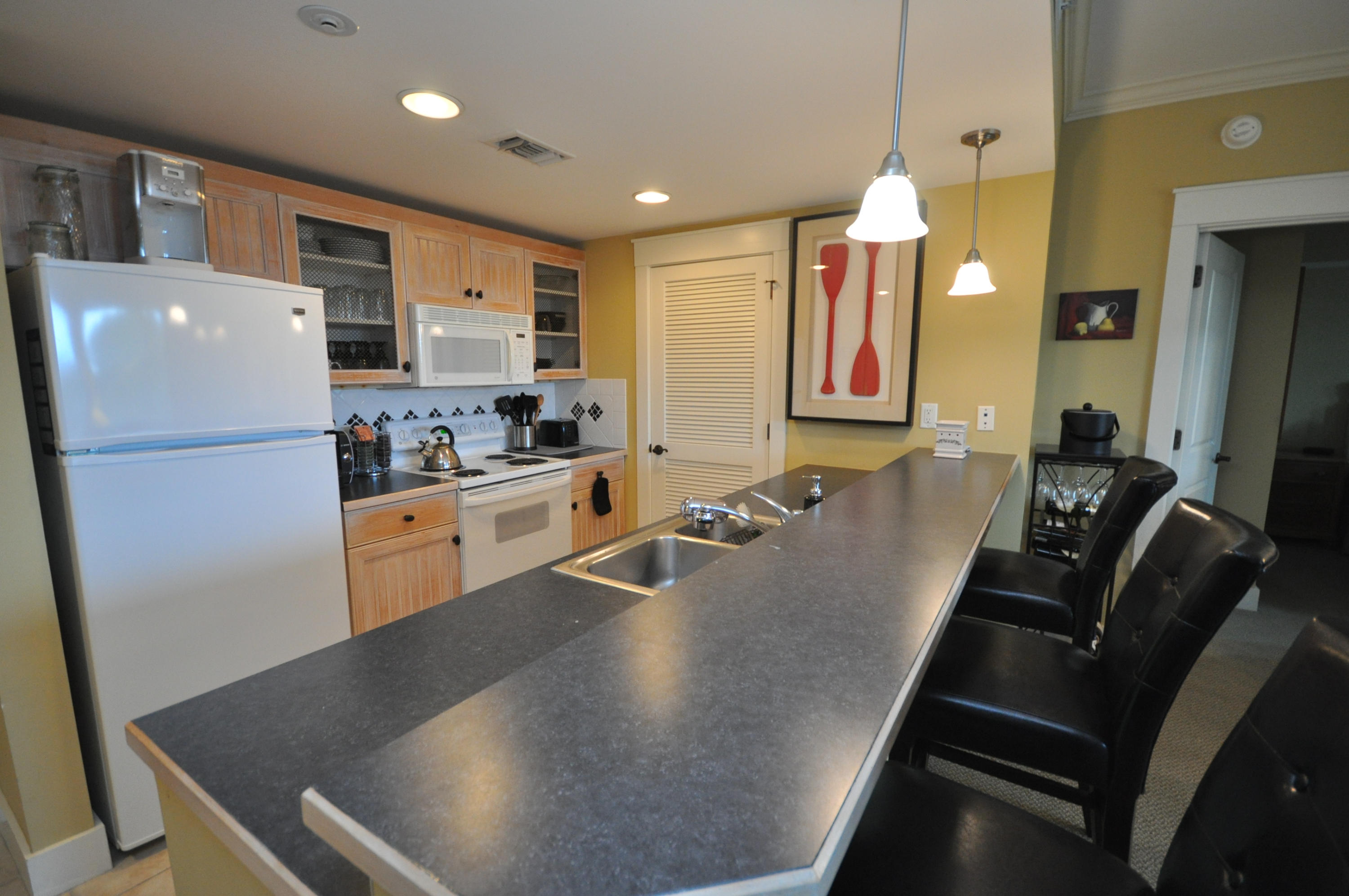 Pilot House - Residential