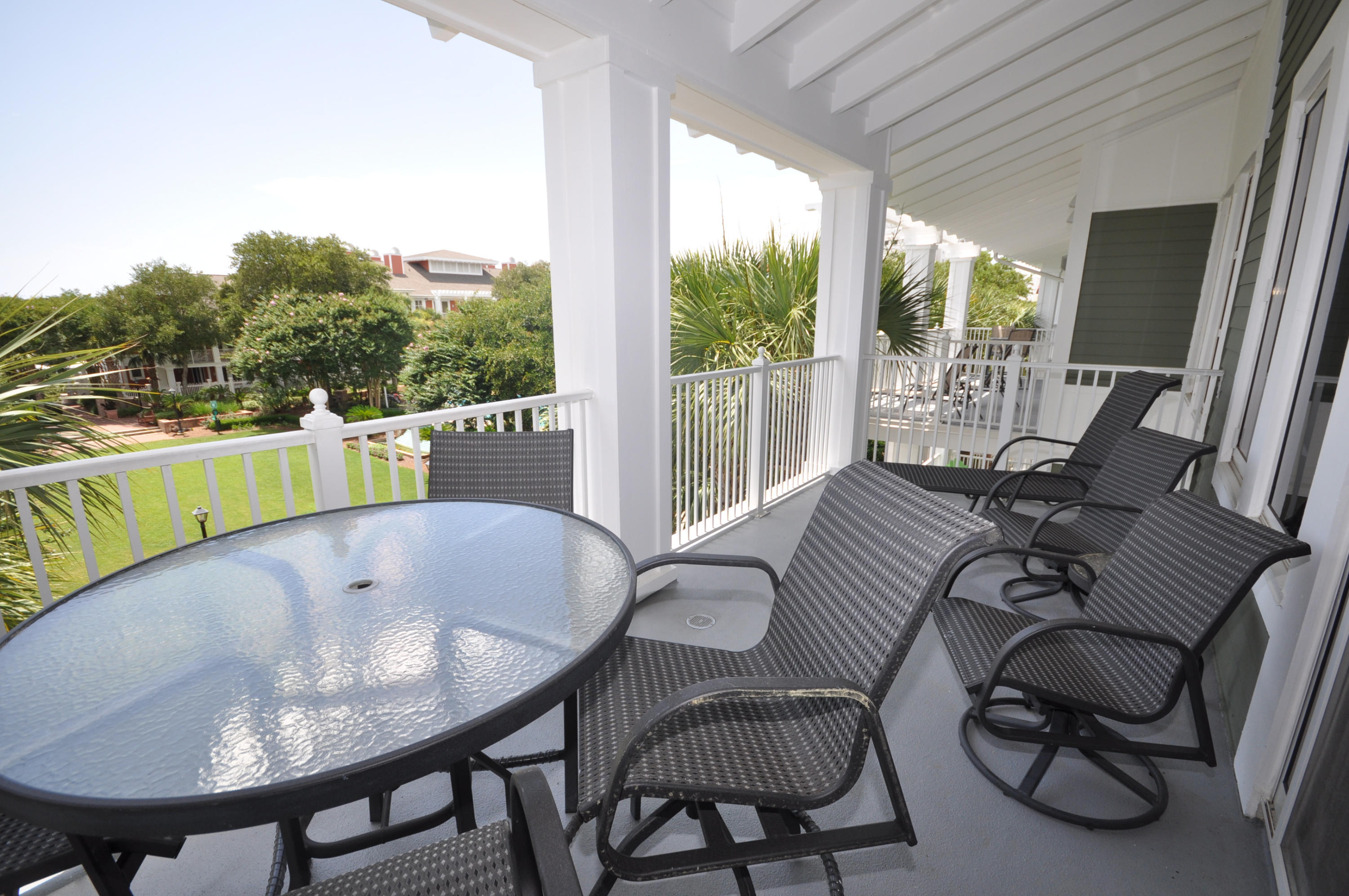 Pilot House - Residential