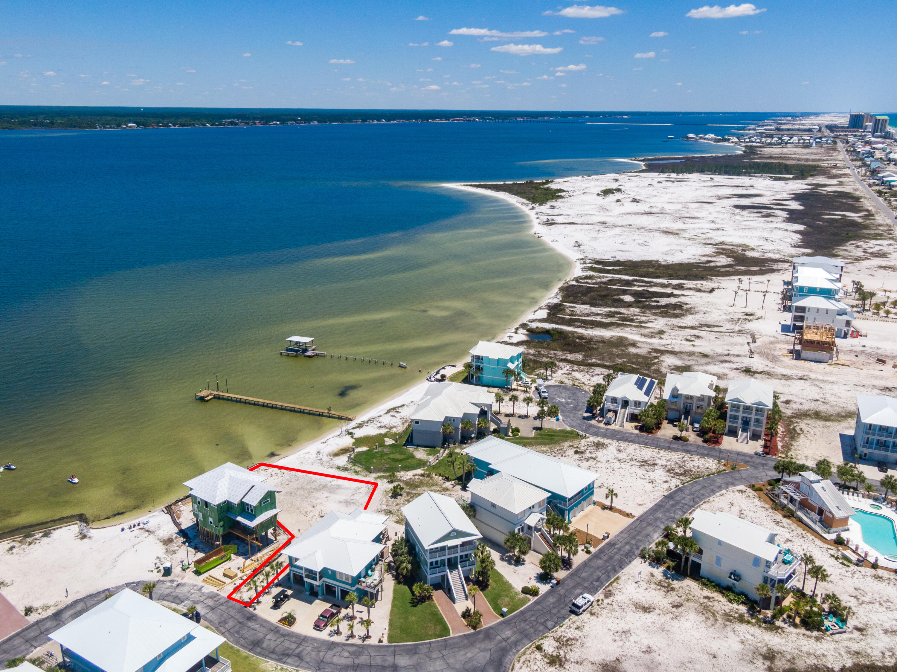 CARIBBEAN ISLES - Land