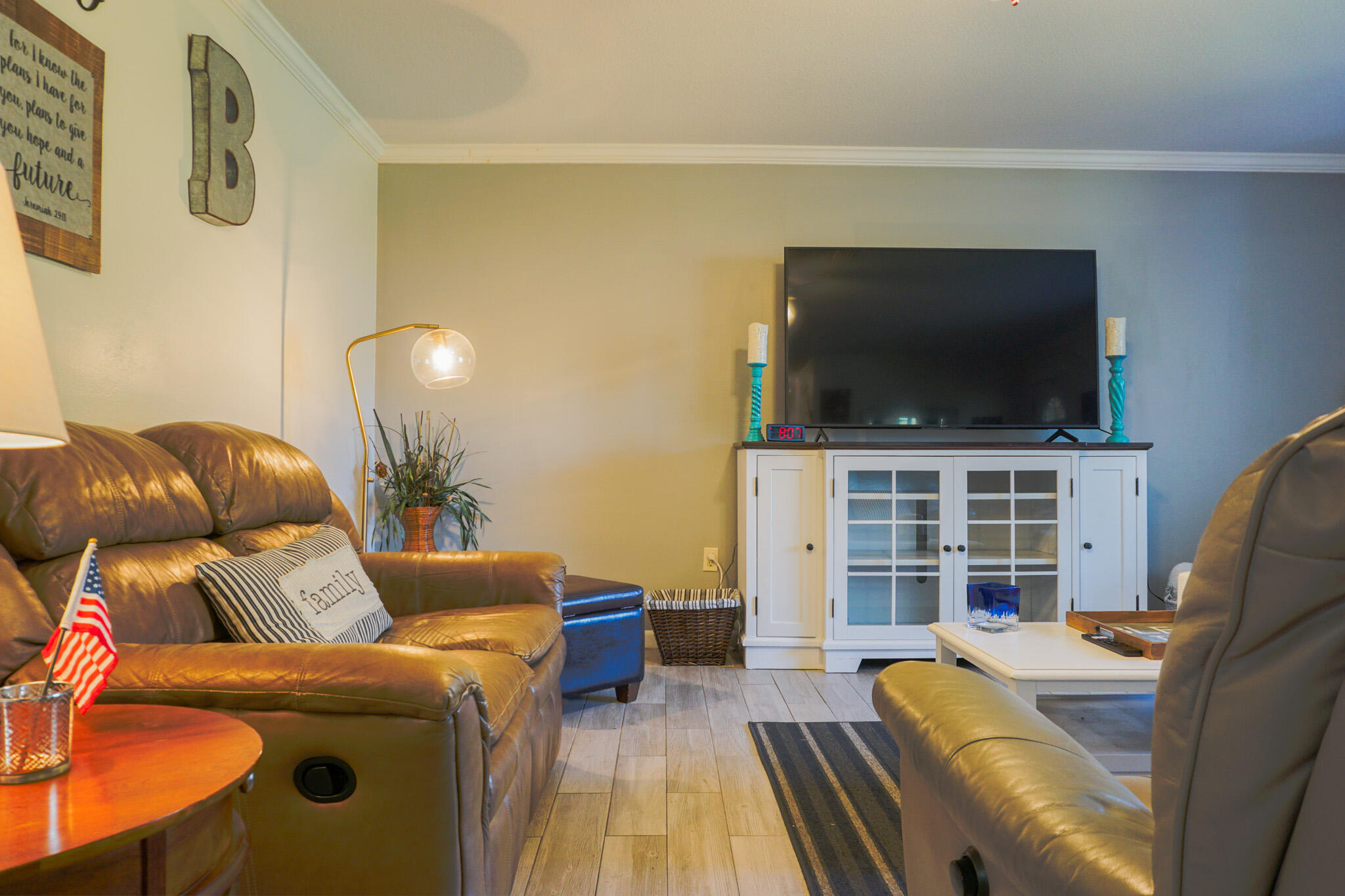 VESTA HEIGHTS 4TH ADDN - Residential Lease