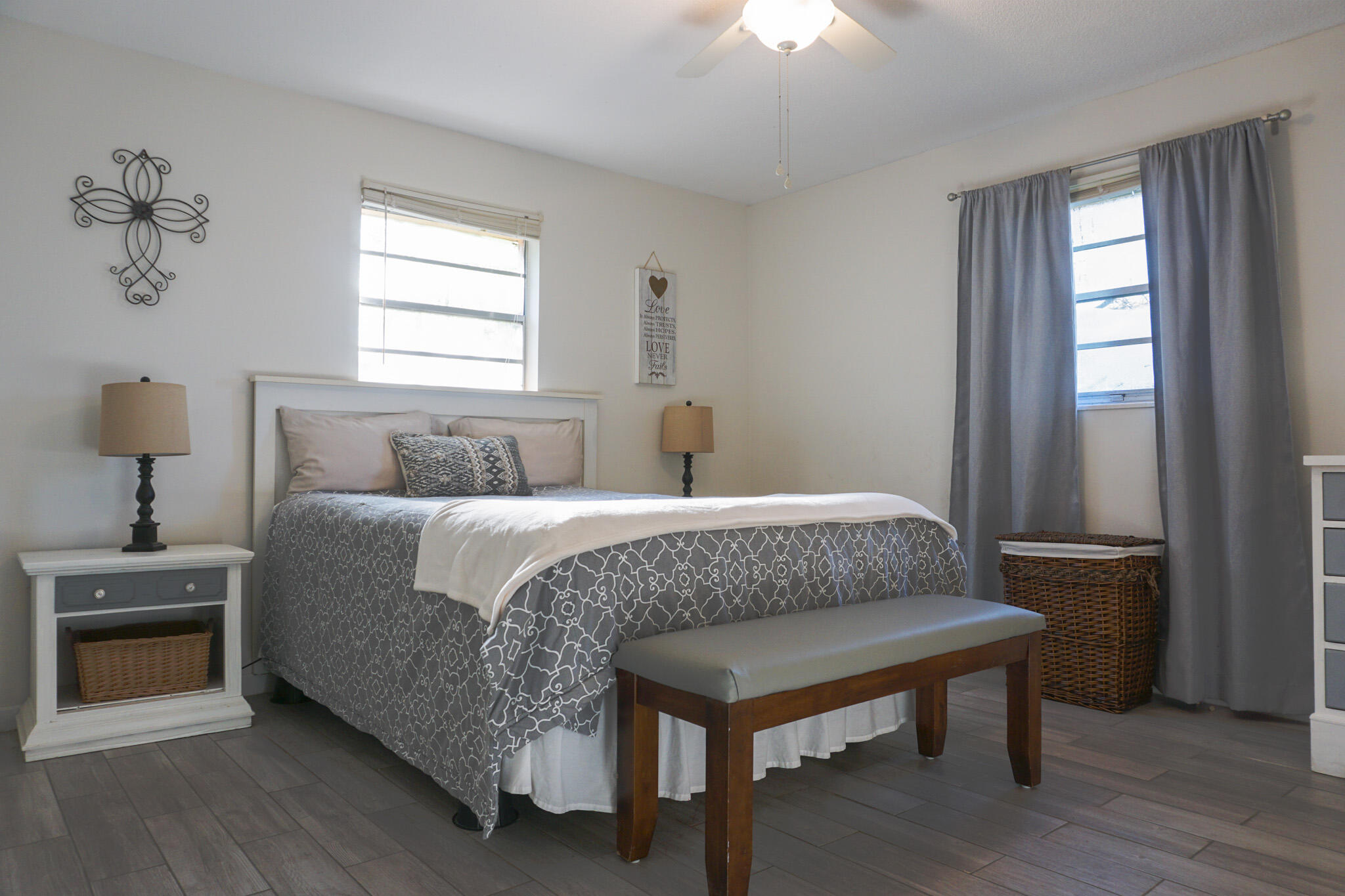 VESTA HEIGHTS 4TH ADDN - Residential Lease
